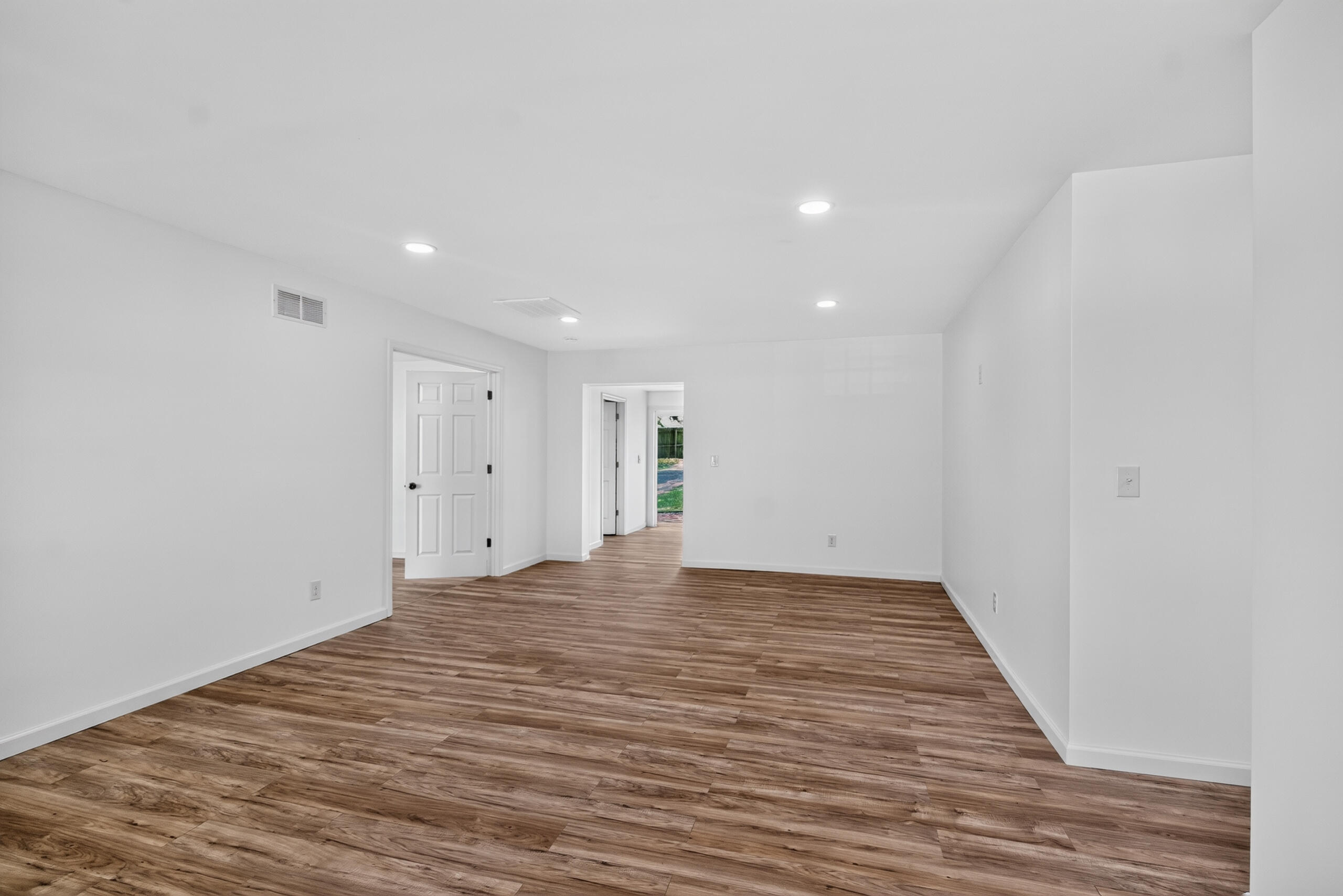 2318 Allen Drive Property Photo 6