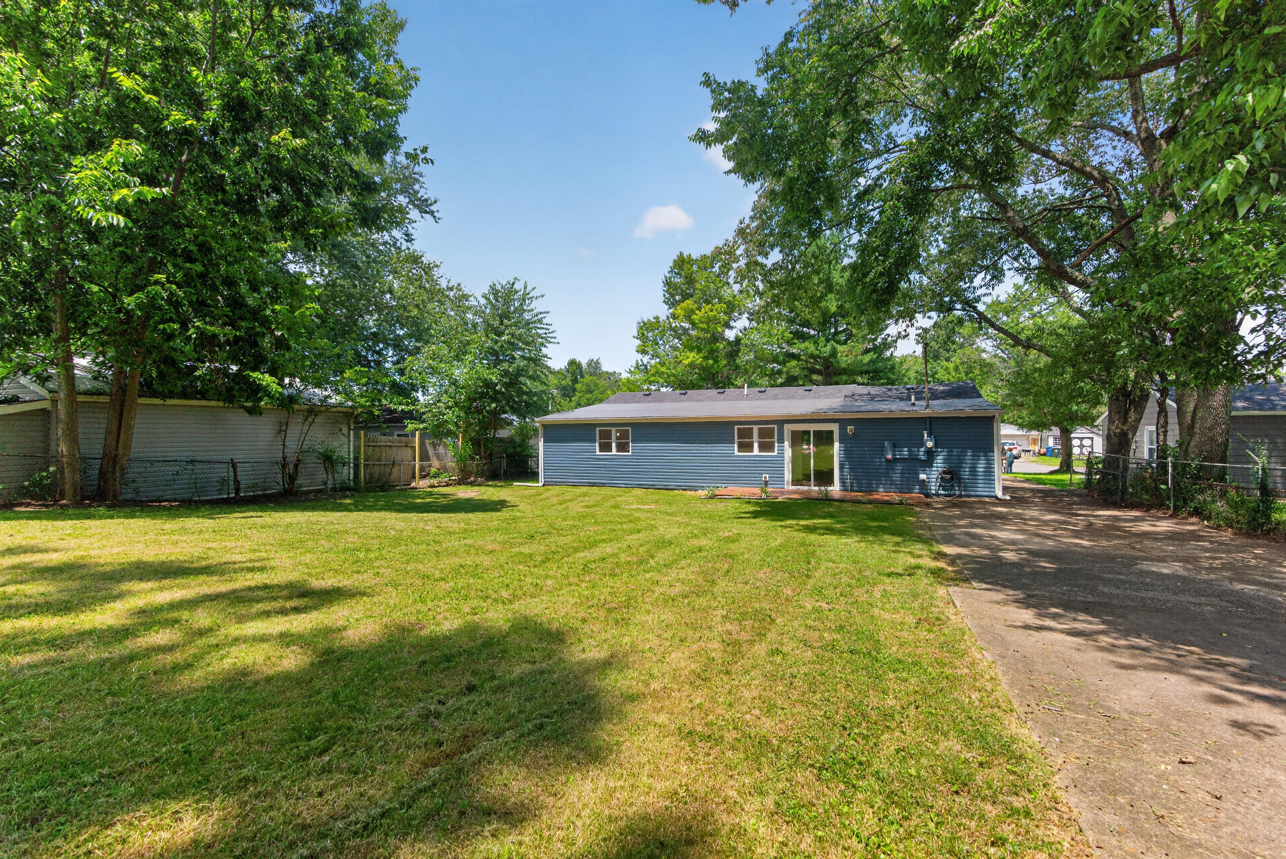 2318 Allen Drive Property Photo 34