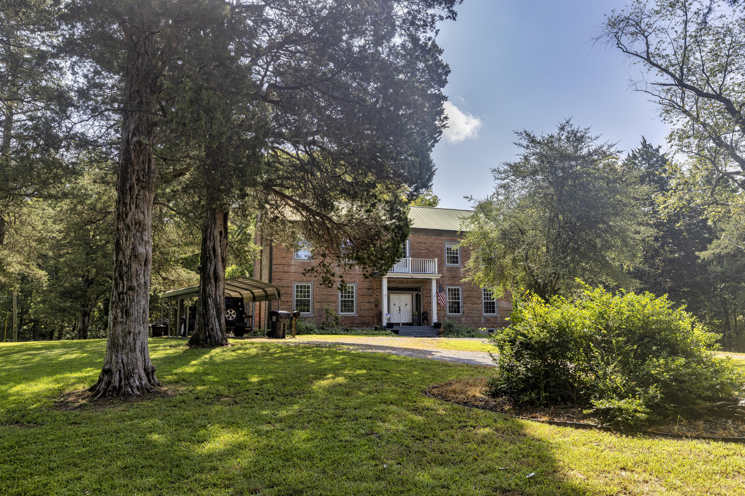 16 Navy Drive Property Photo 4