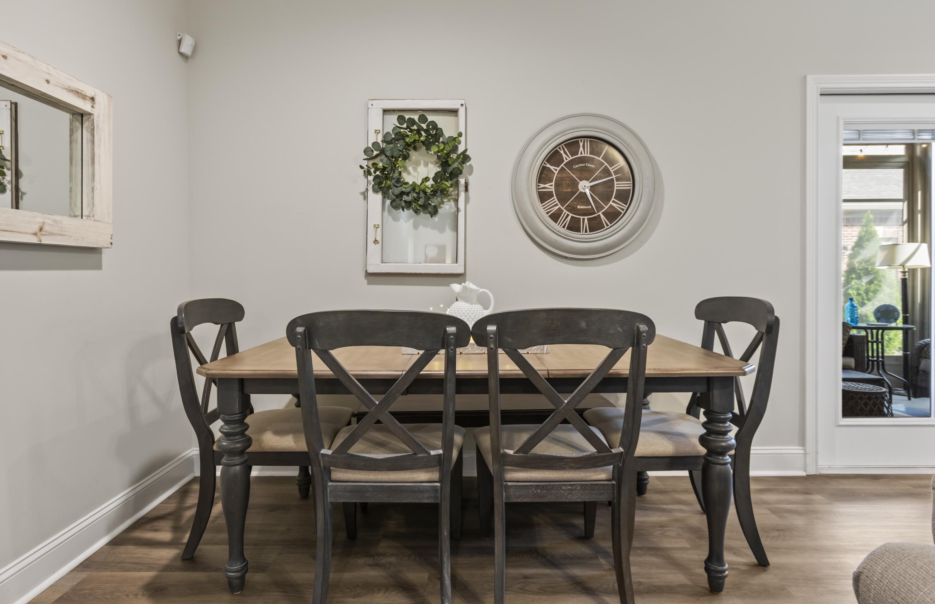 109 Woods Way Property Photo 7