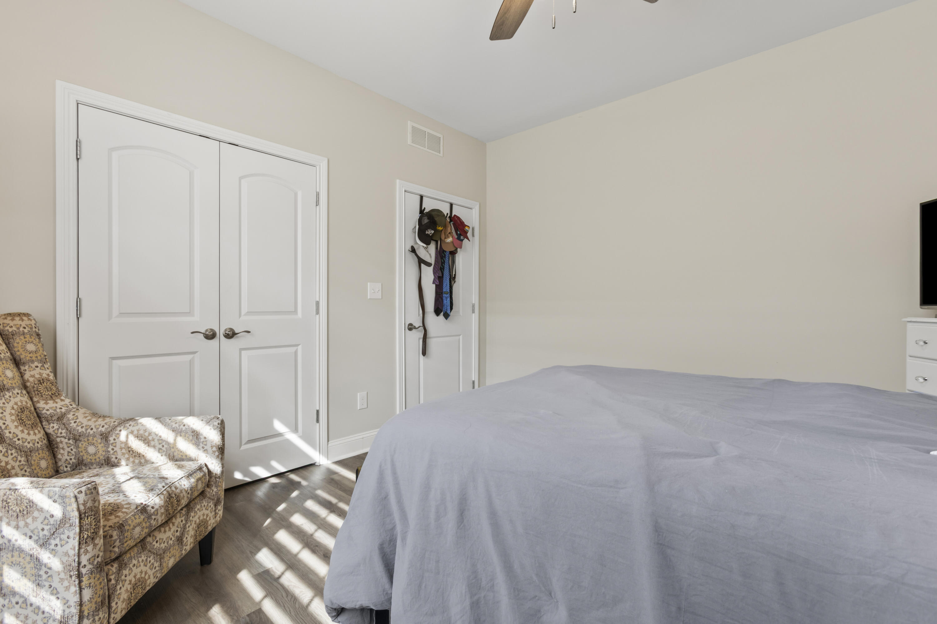 109 Woods Way Property Photo 33