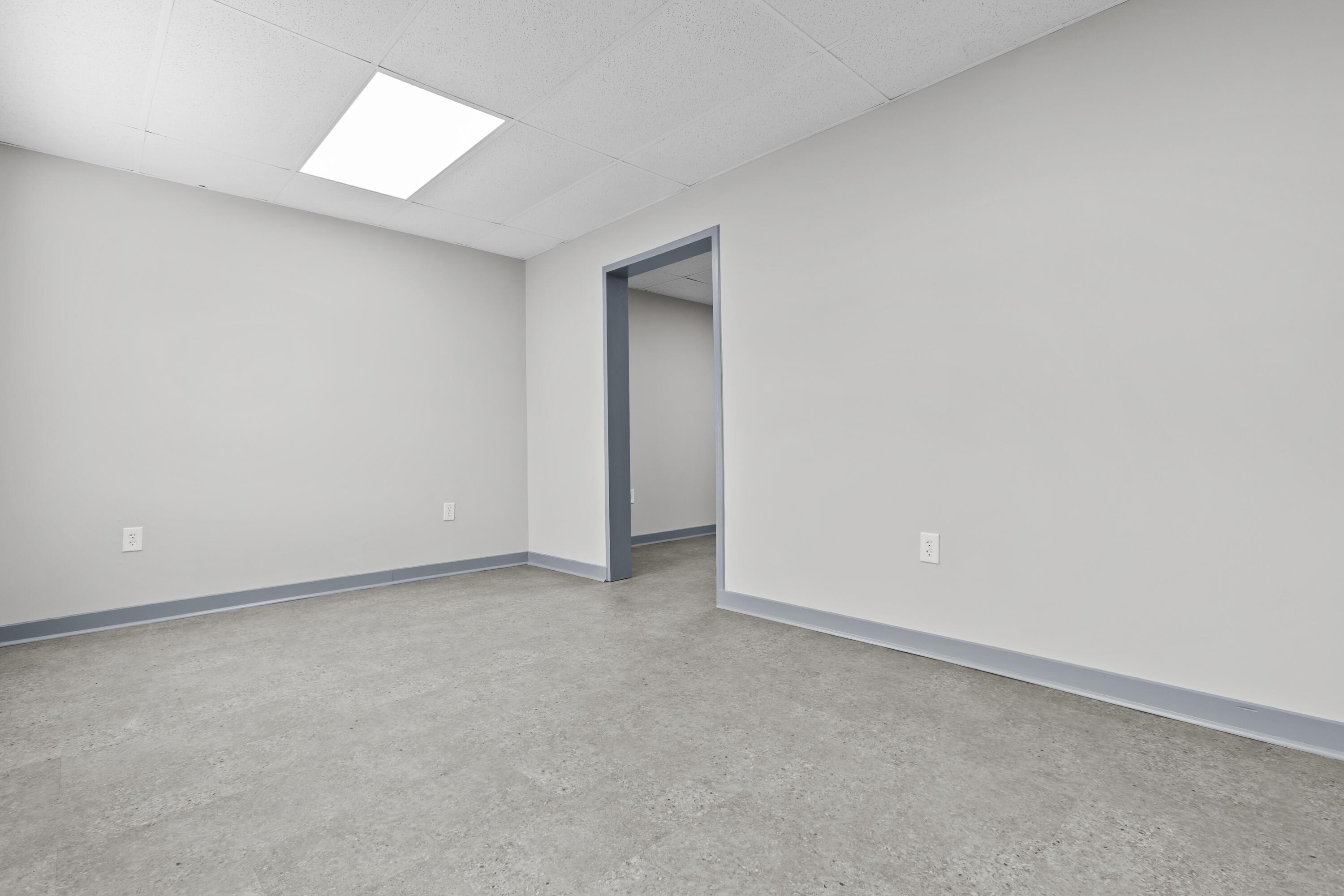 506 N Main Street Property Photo 7
