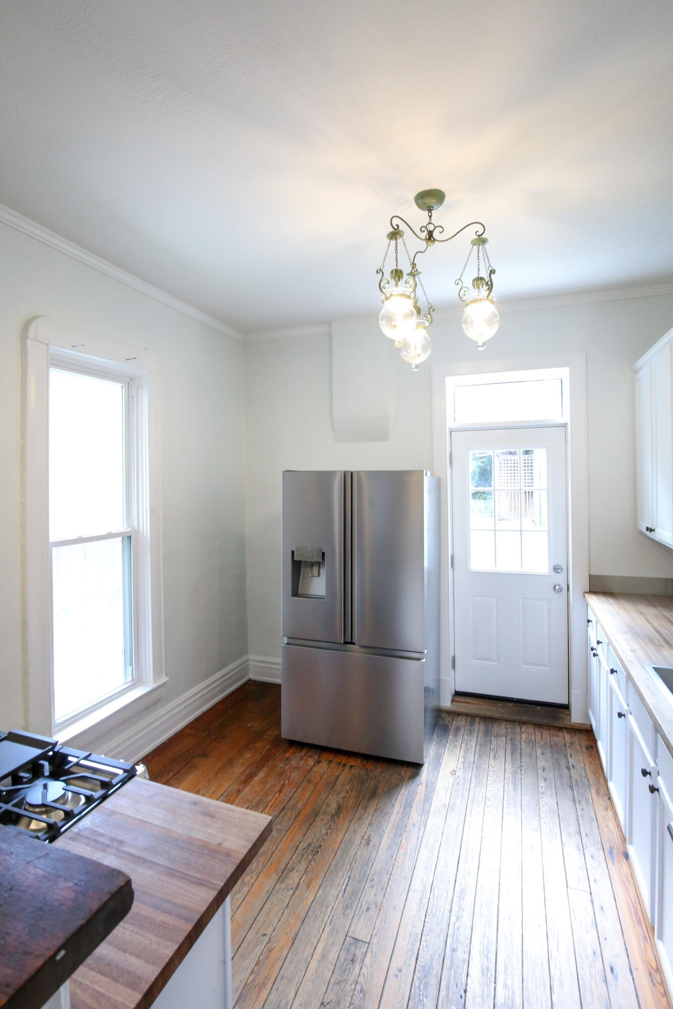 422 Johnson Avenue Property Photo 7