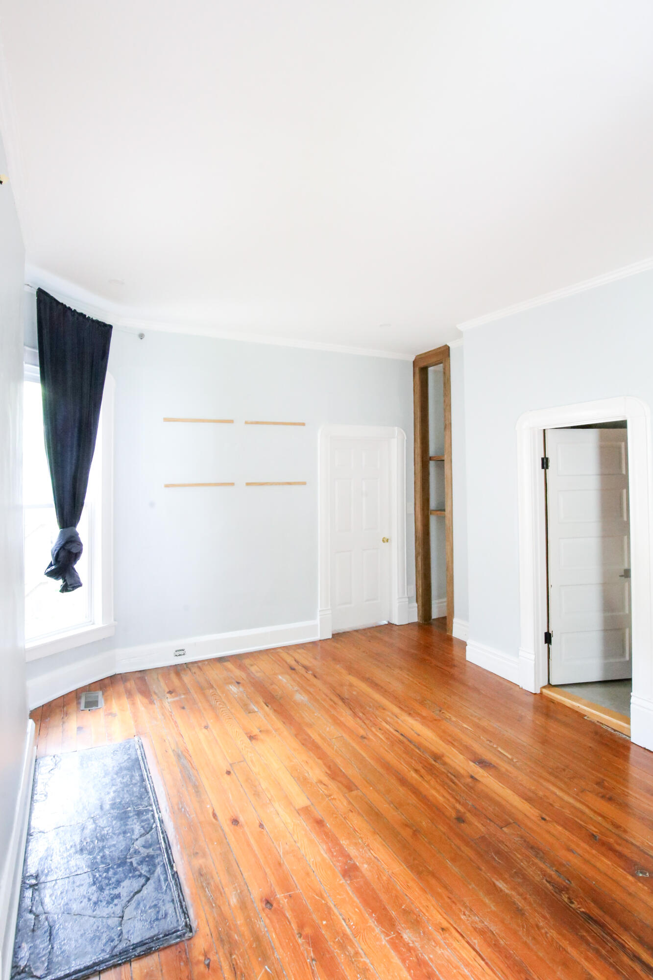 422 Johnson Avenue Property Photo 23