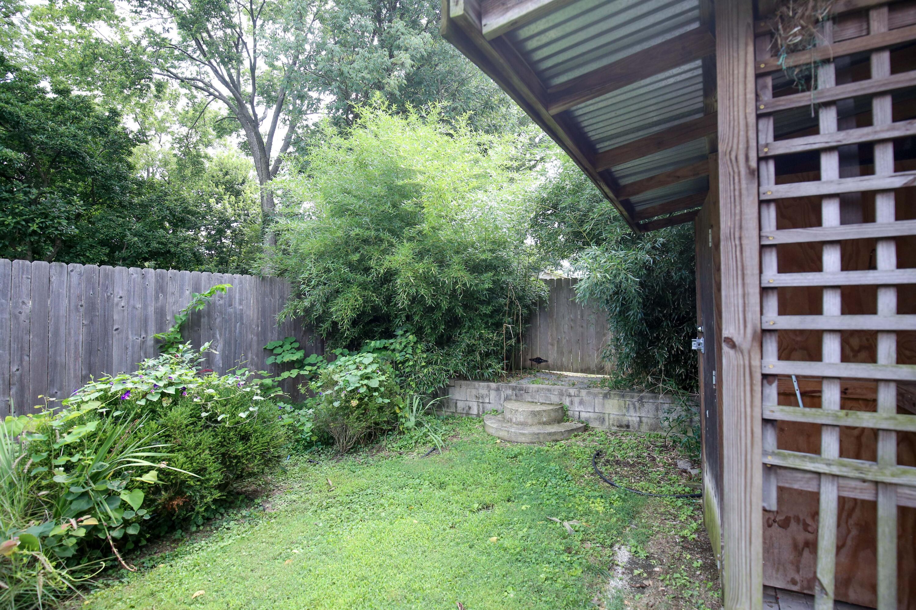 422 Johnson Avenue Property Photo 48