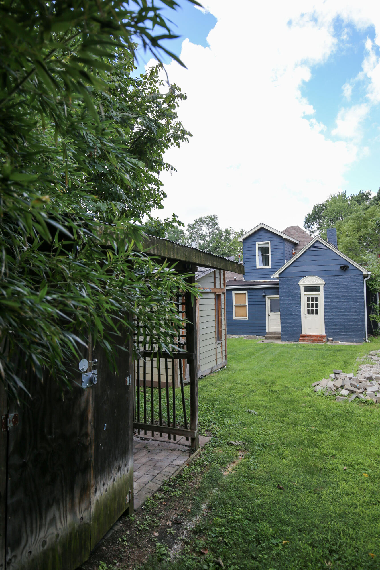 422 Johnson Avenue Property Photo 51