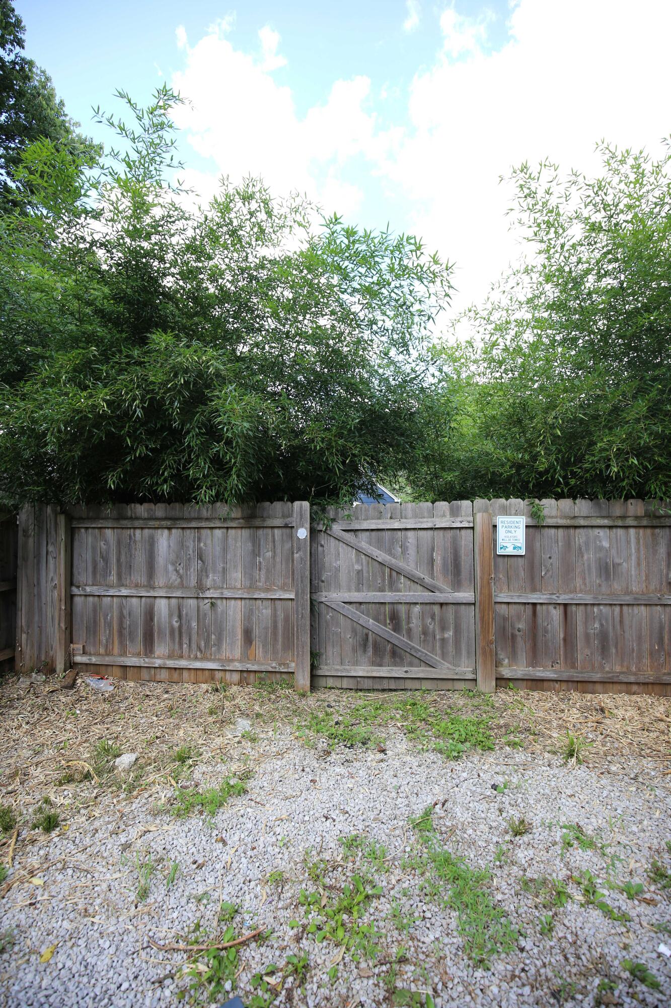 422 Johnson Avenue Property Photo 55