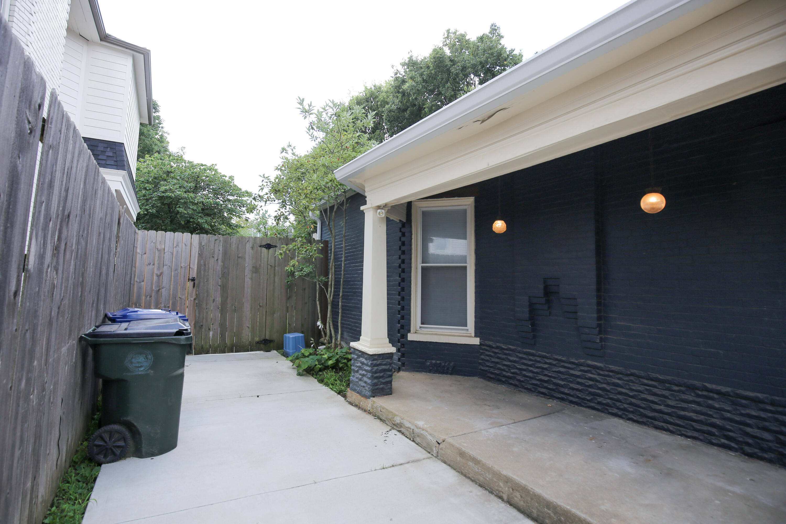 422 Johnson Avenue Property Photo 56