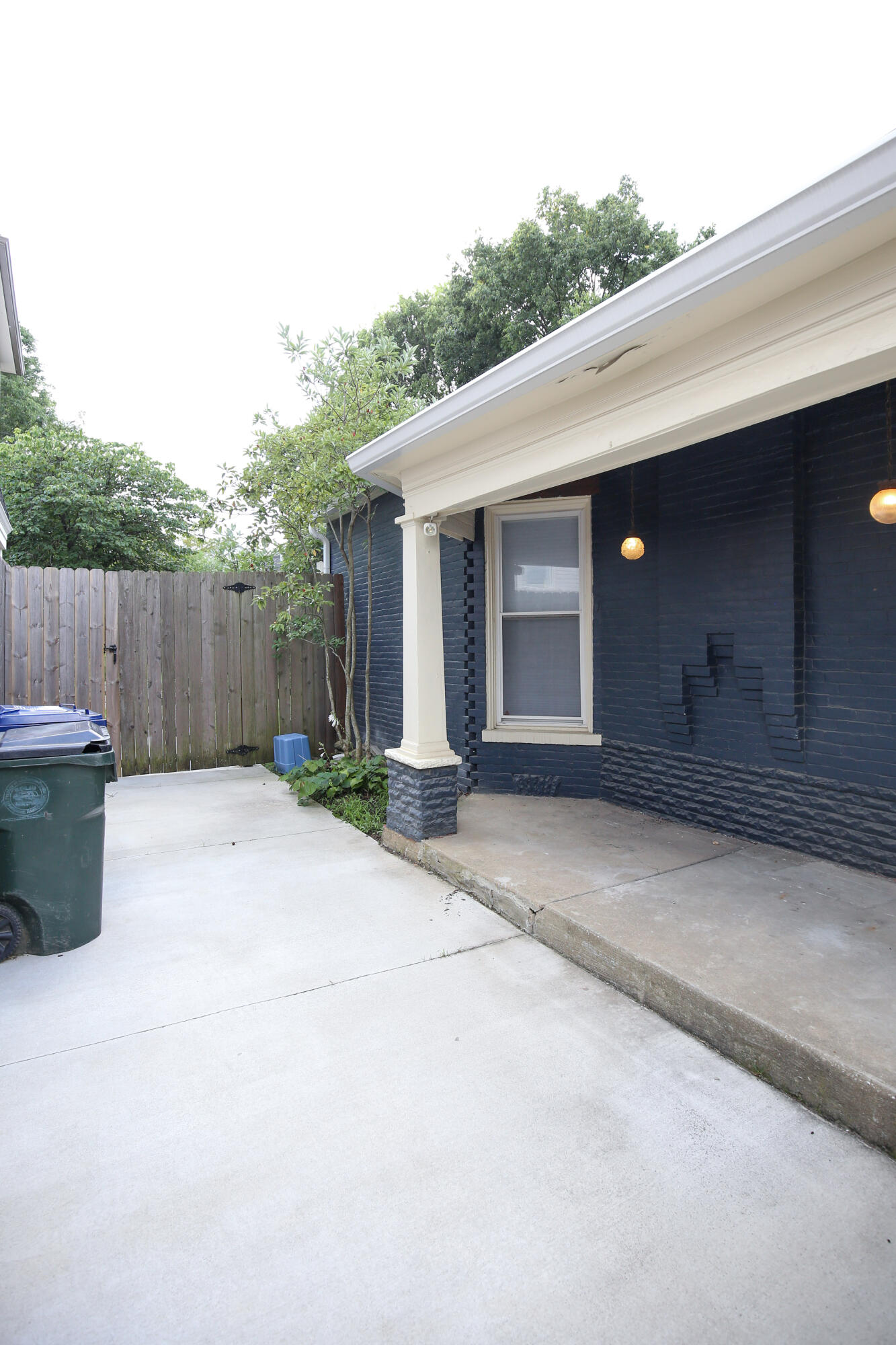 422 Johnson Avenue Property Photo 57