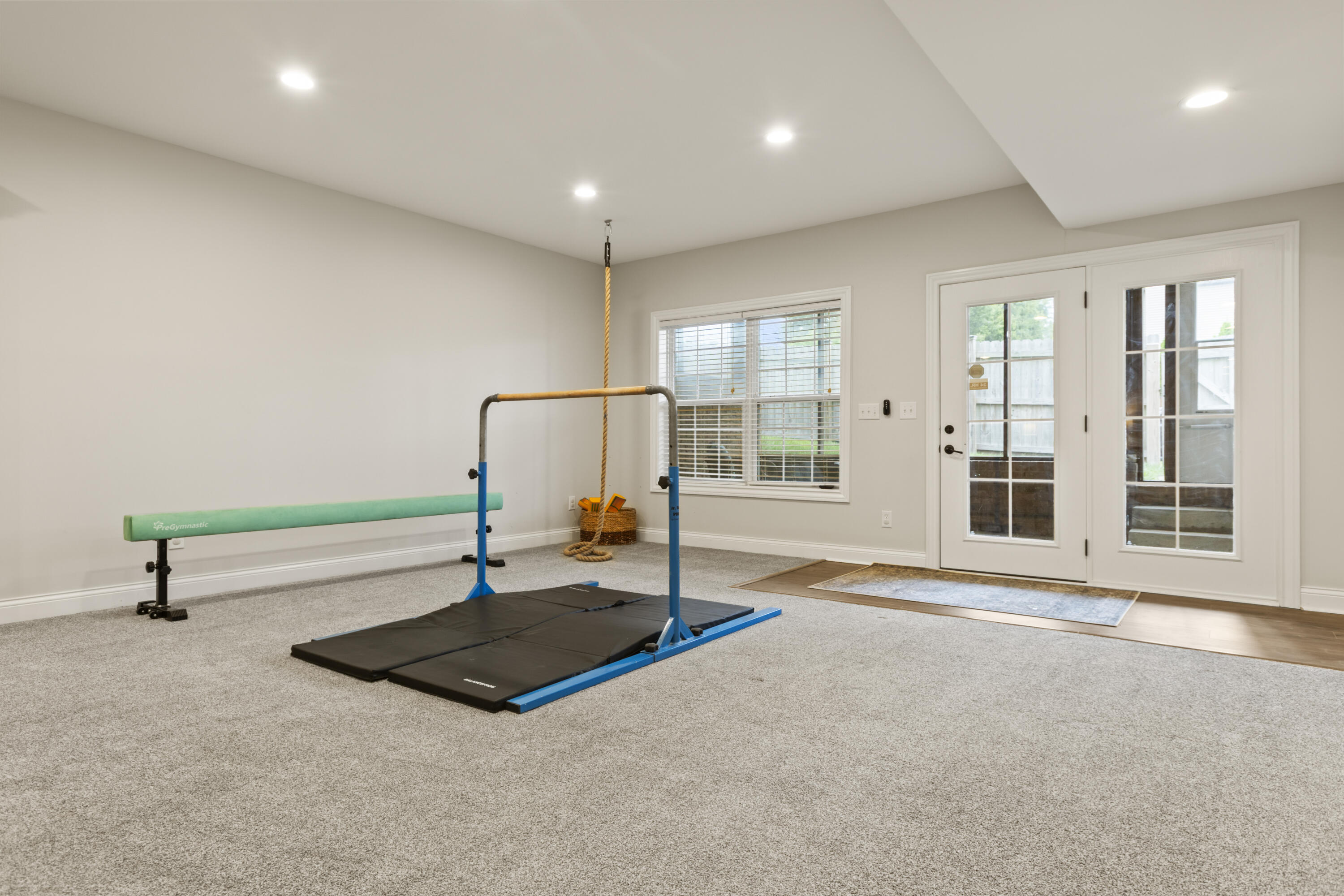 171 Coachman Place Property Photo 47