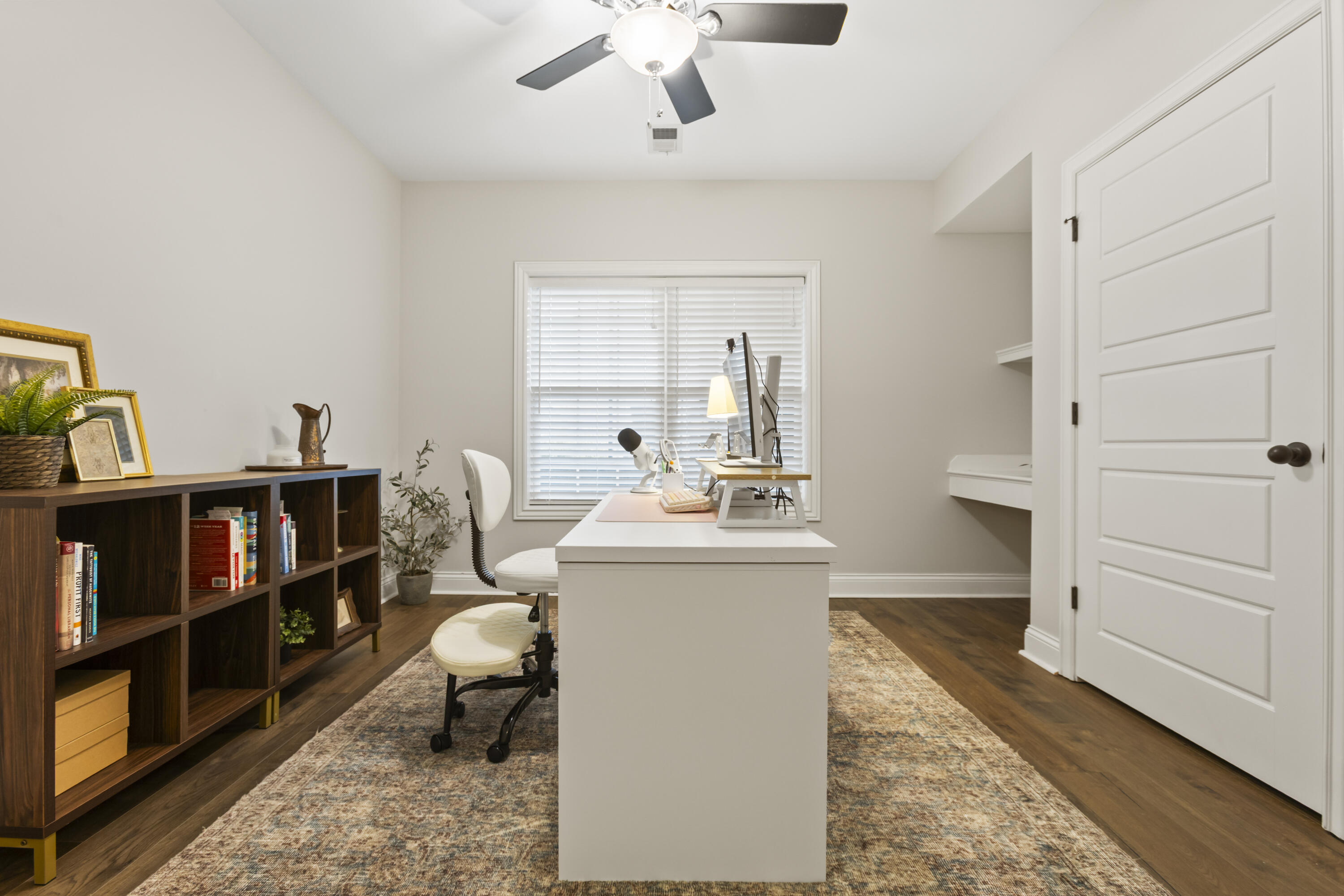 171 Coachman Place Property Photo 48
