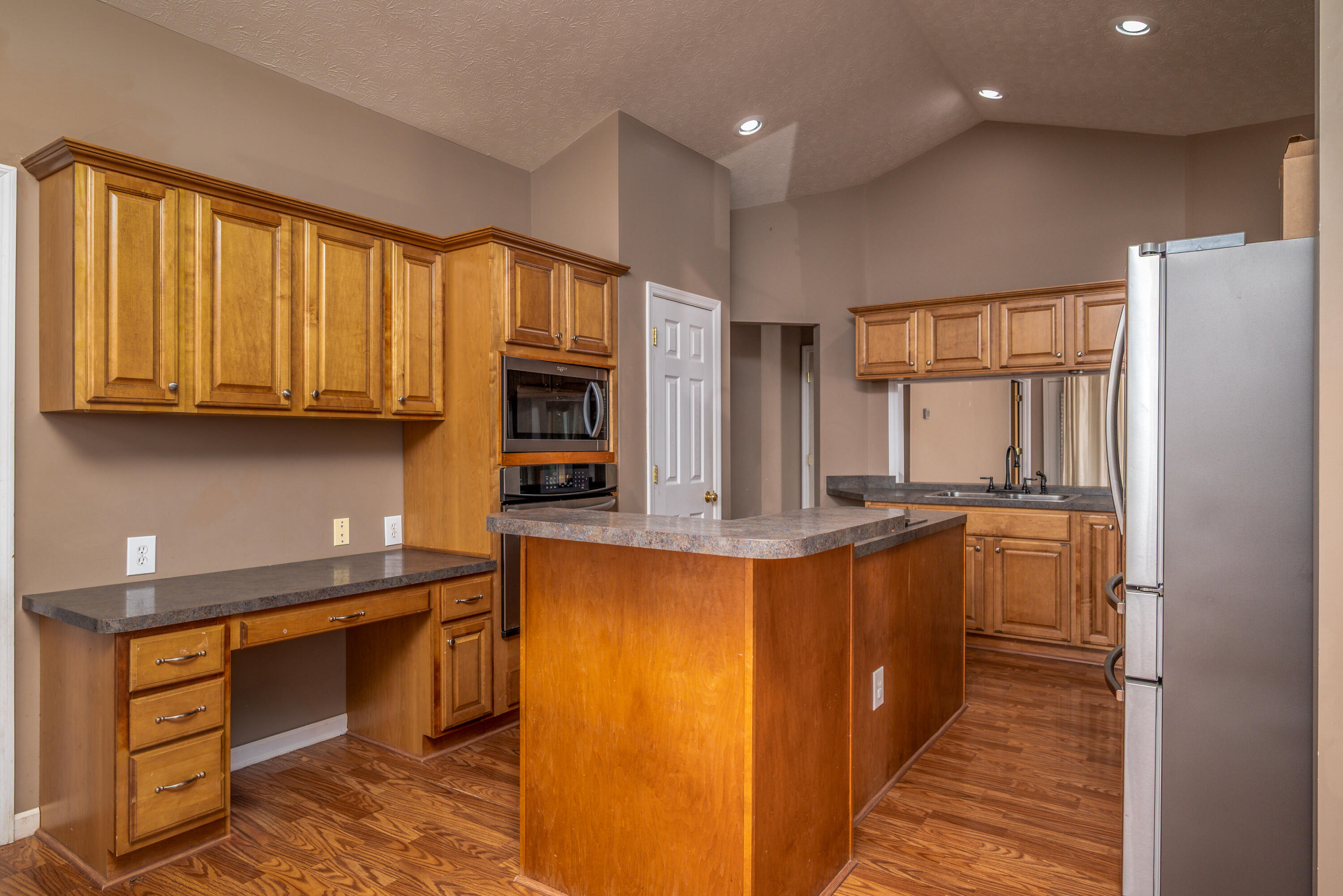 198 Iwanna Loop Property Photo 19