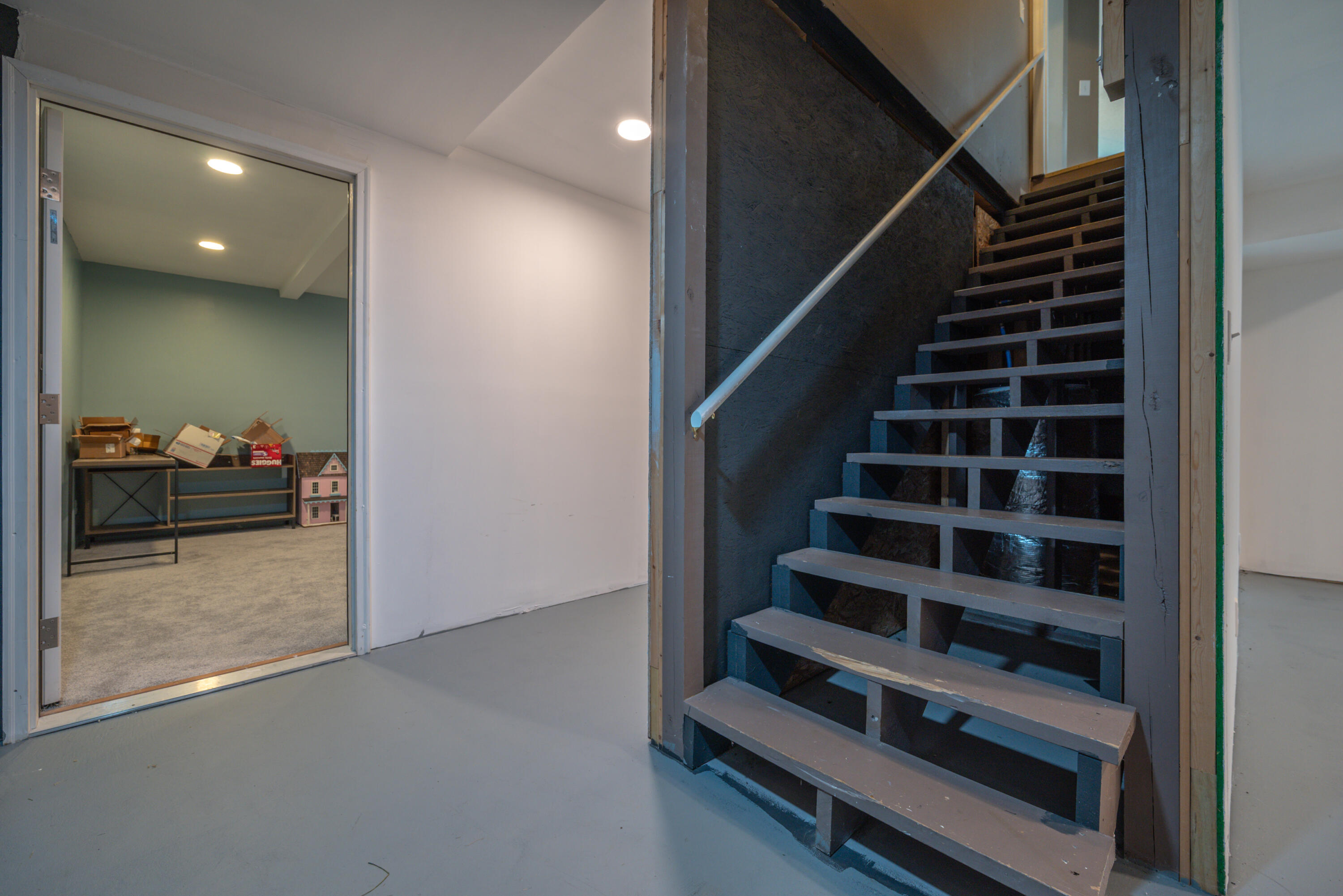 198 Iwanna Loop Property Photo 45