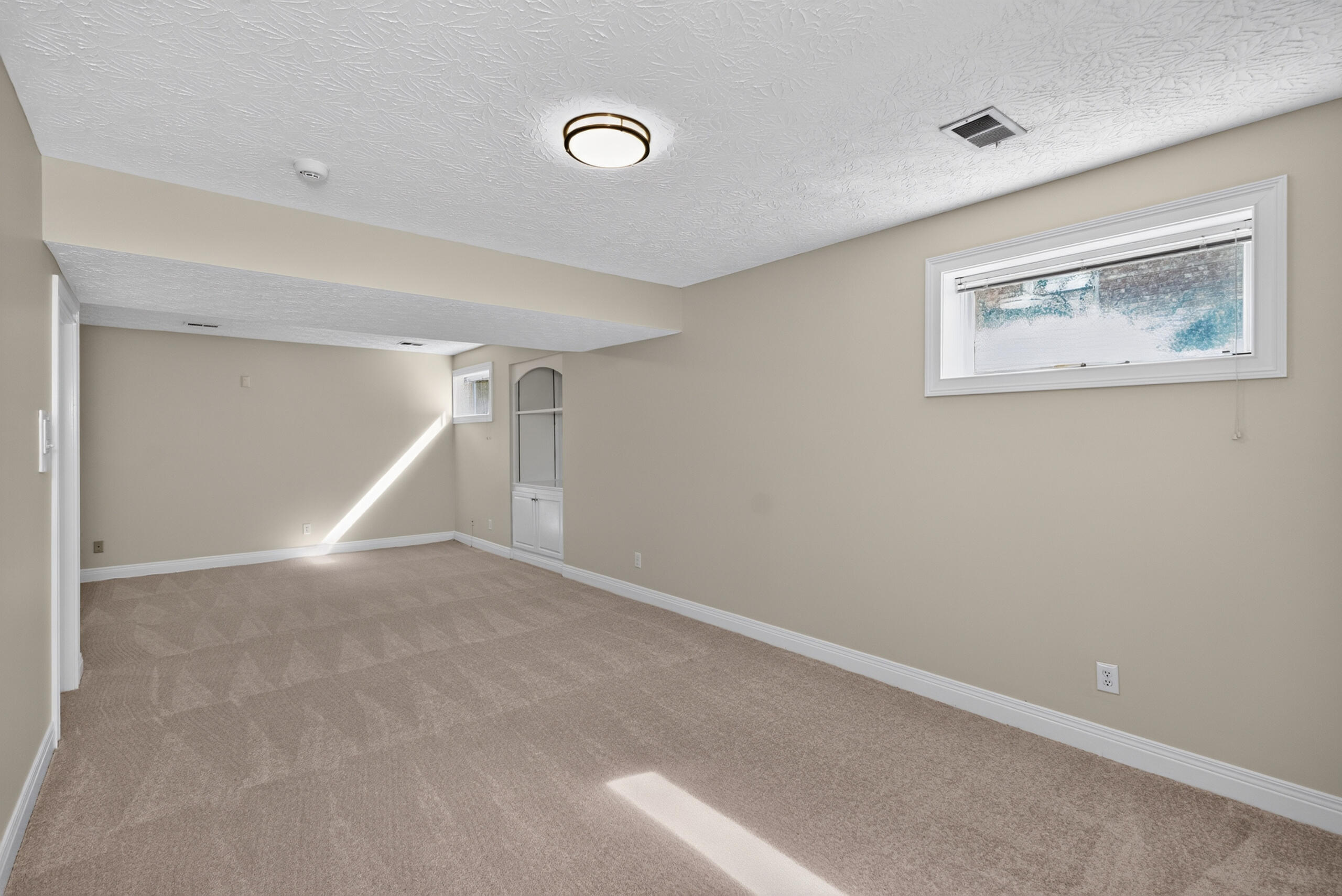 1237 Sherborne Place Property Photo 38