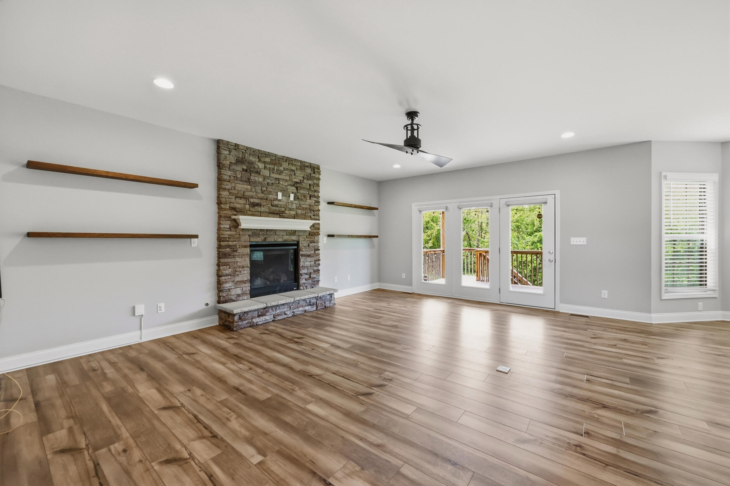 160 Limestone Lane Property Photo 14