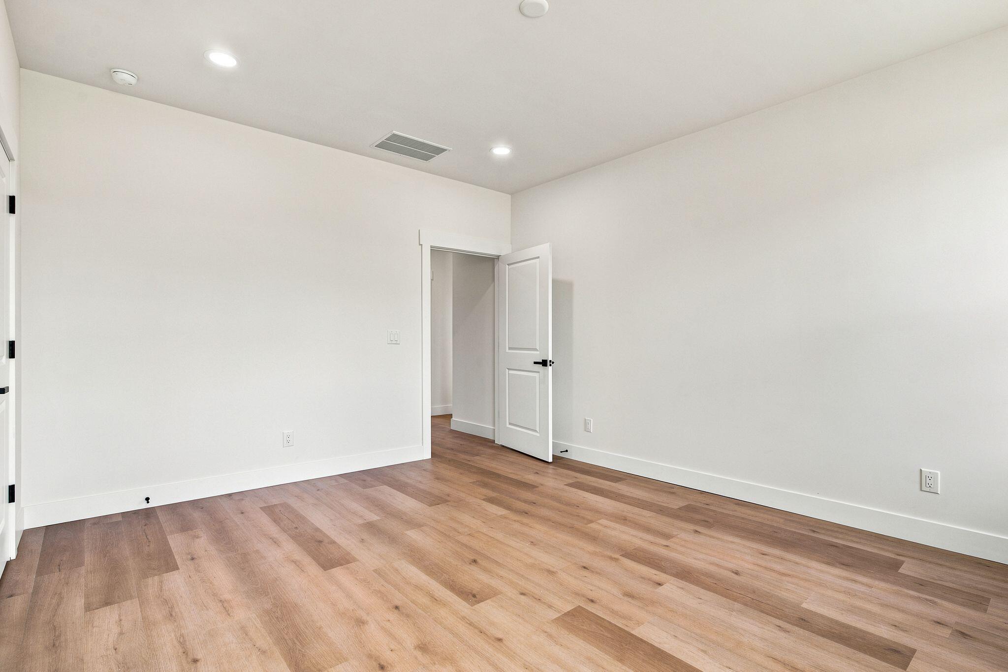 105 Dorton Drive Property Photo 18