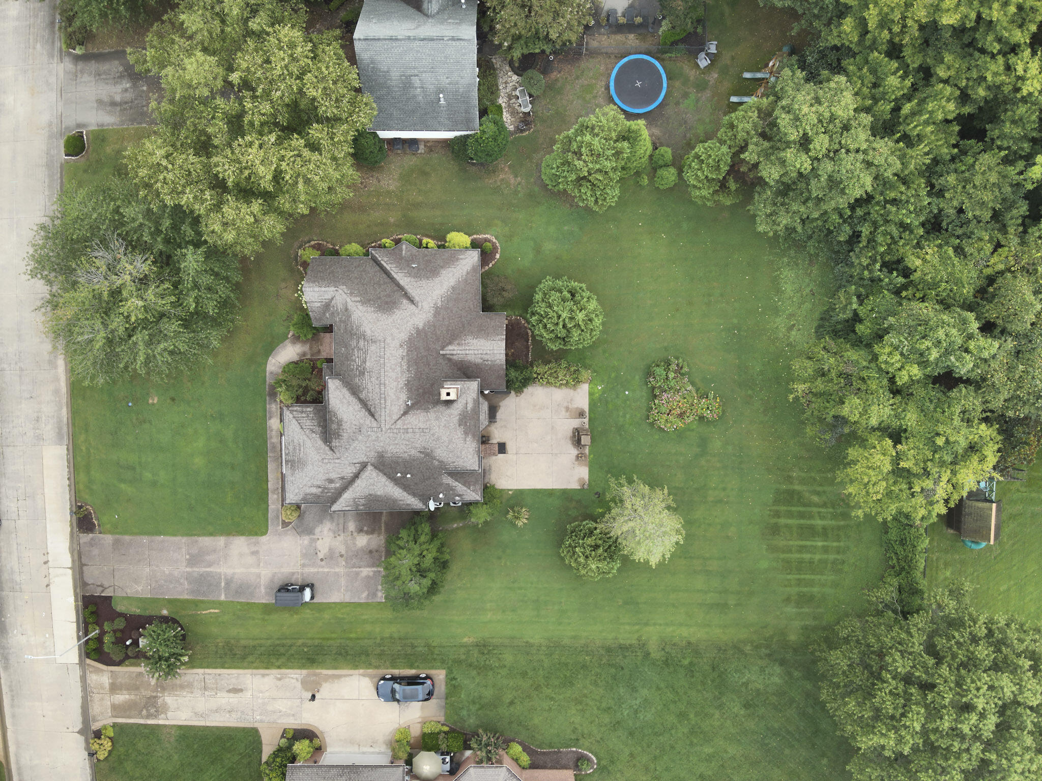 6460 Stinespring Drive Property Photo 4