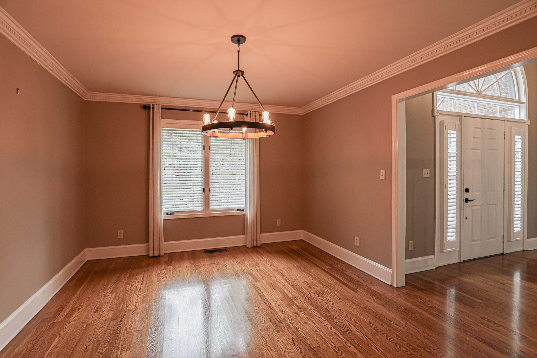 6460 Stinespring Drive Property Photo 15