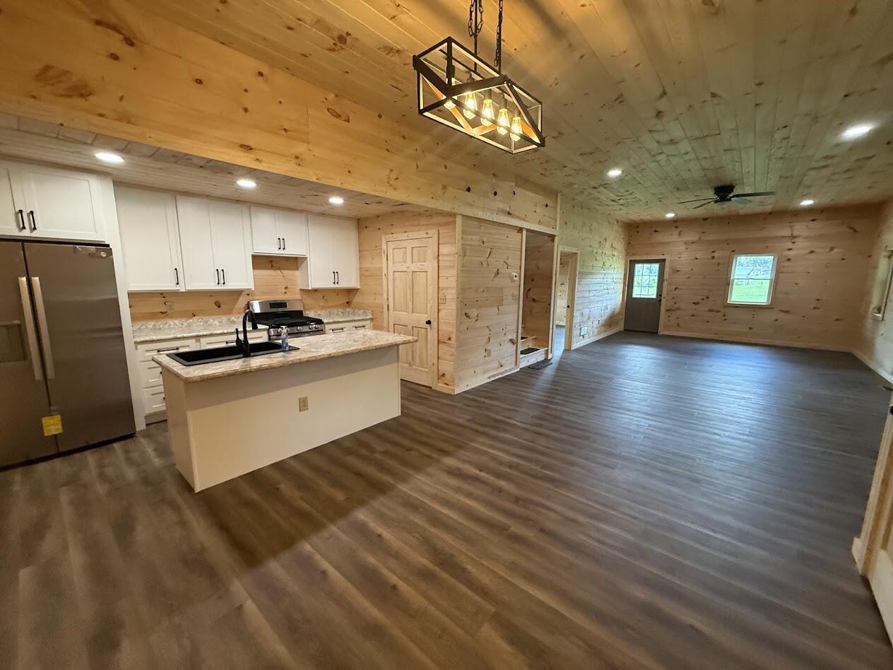 5700 Kentucky 39 Property Photo 13
