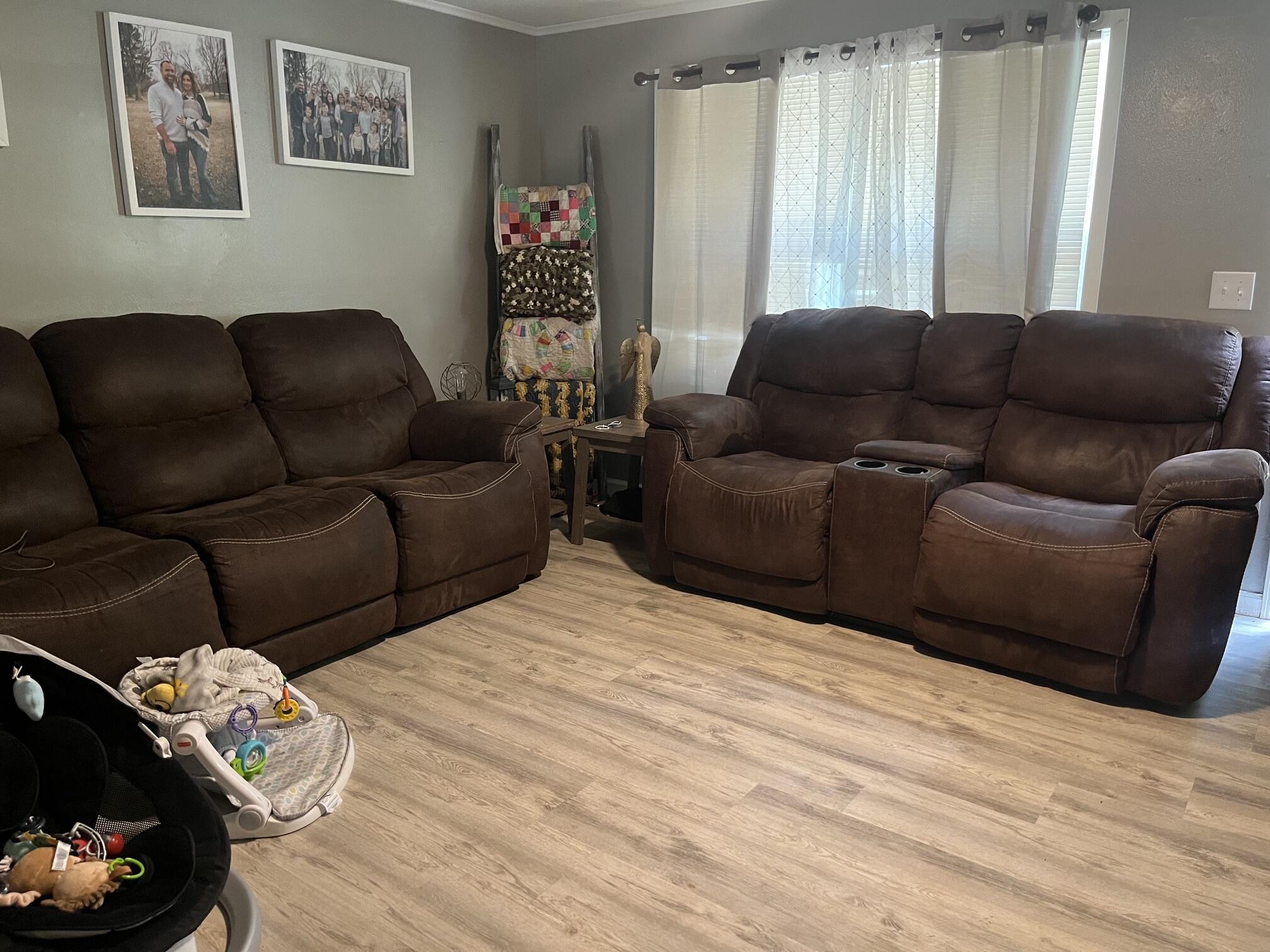 1501 Creekside Drive Property Photo 6