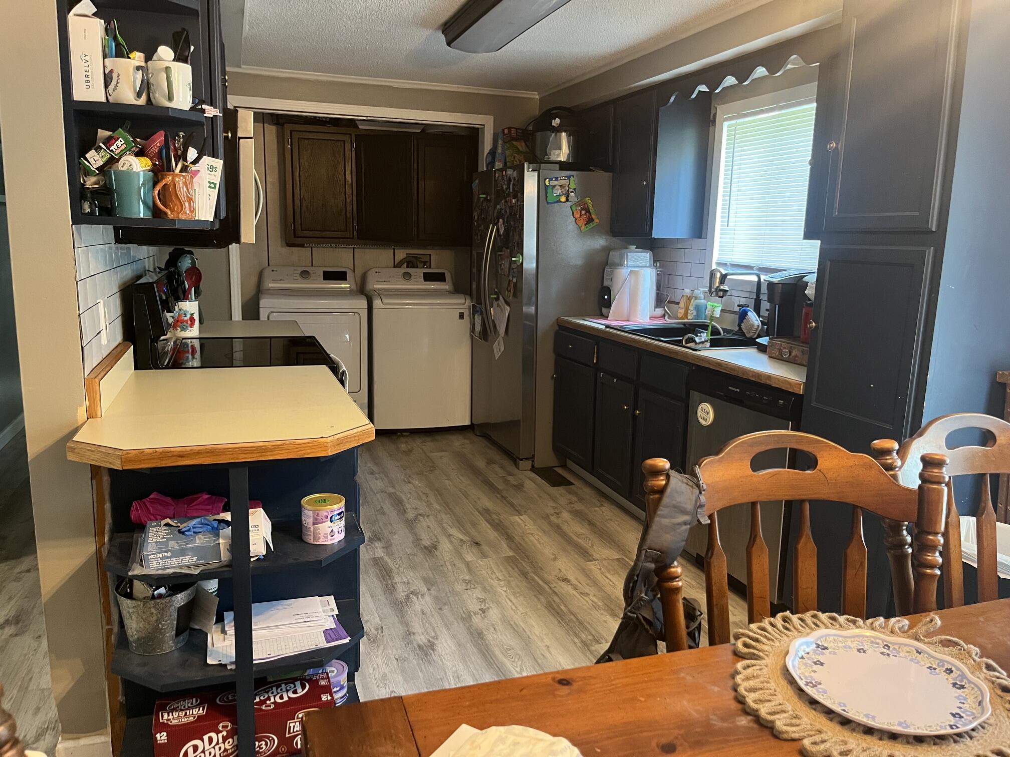 1501 Creekside Drive Property Photo 10