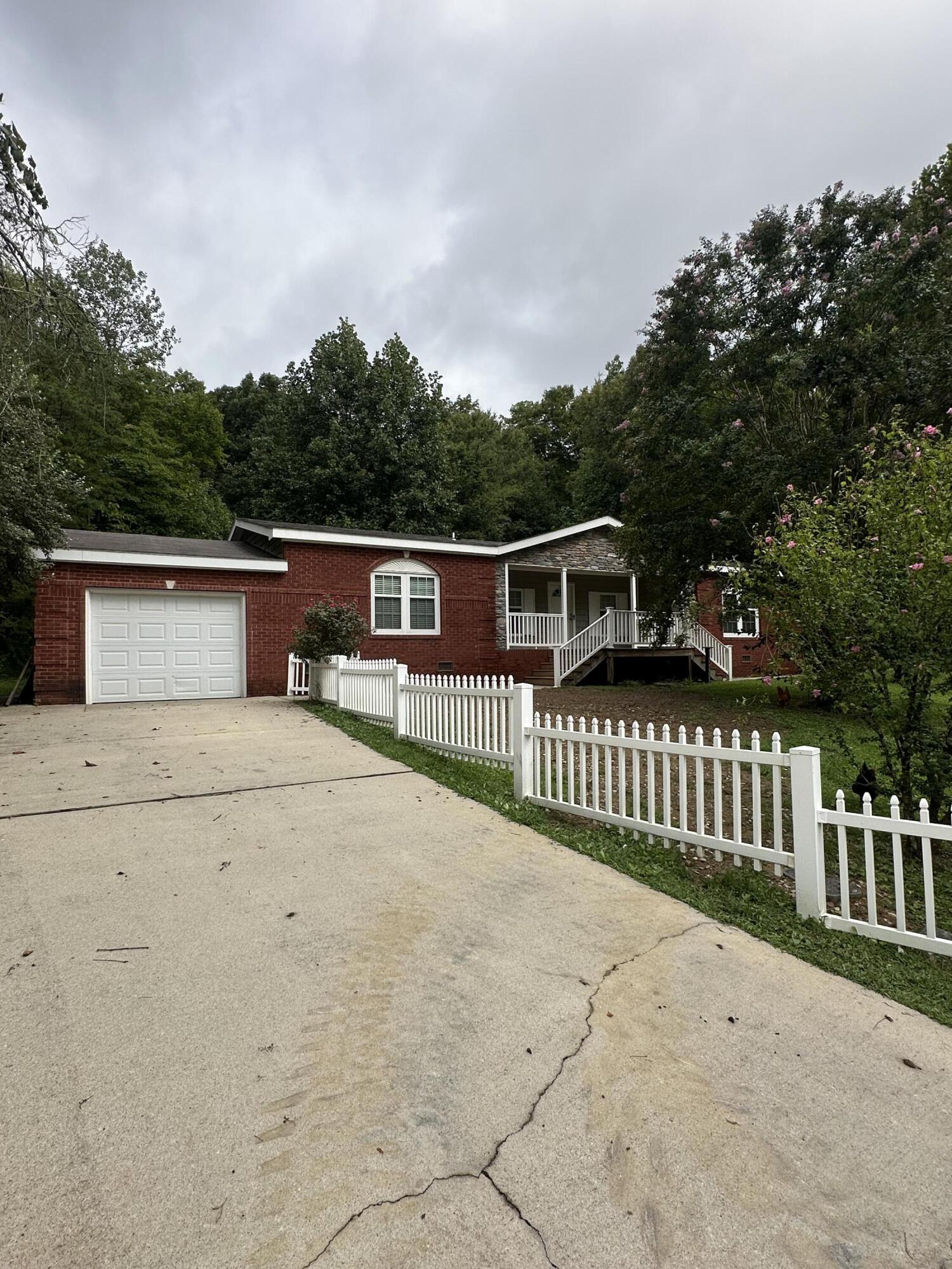 3011 Ryans Creek Road Property Photo 1