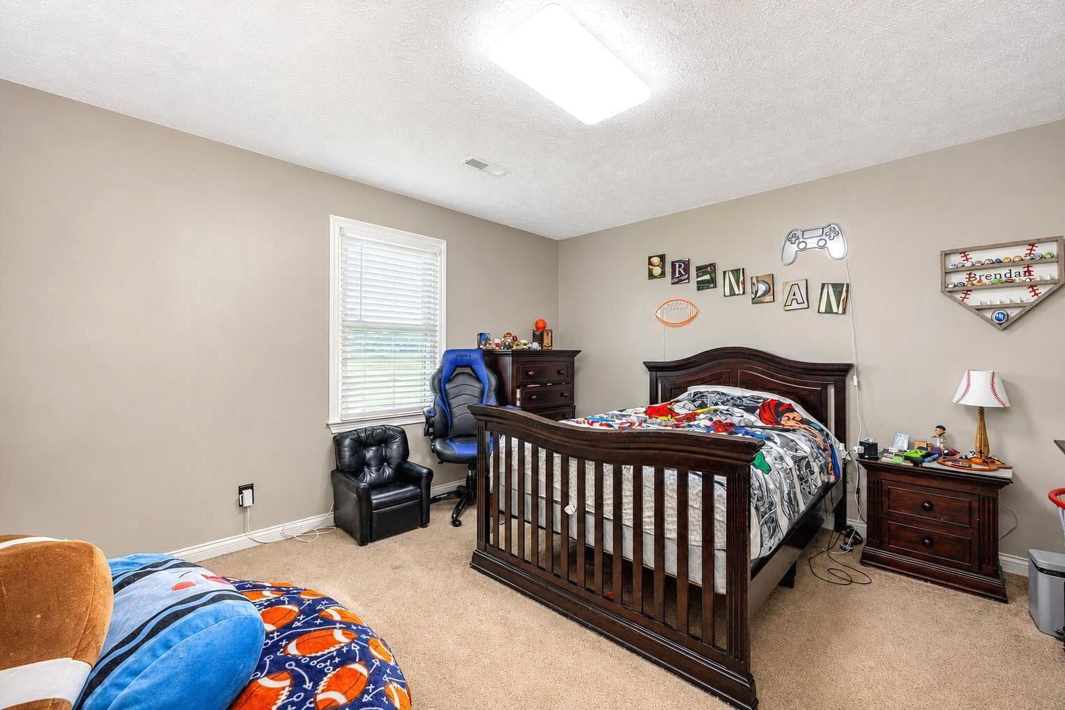 364 Northland Drive Property Photo 34