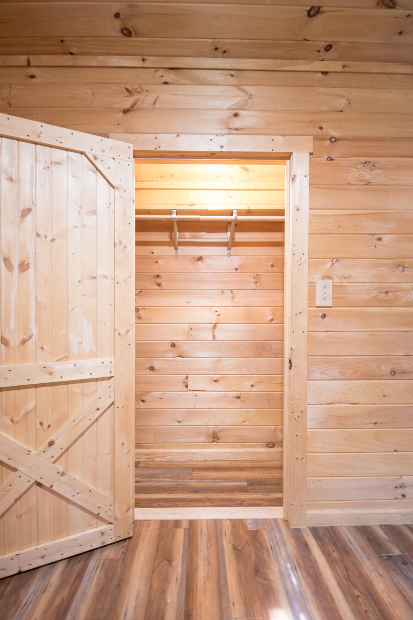138 Cr-1901 Property Photo 33