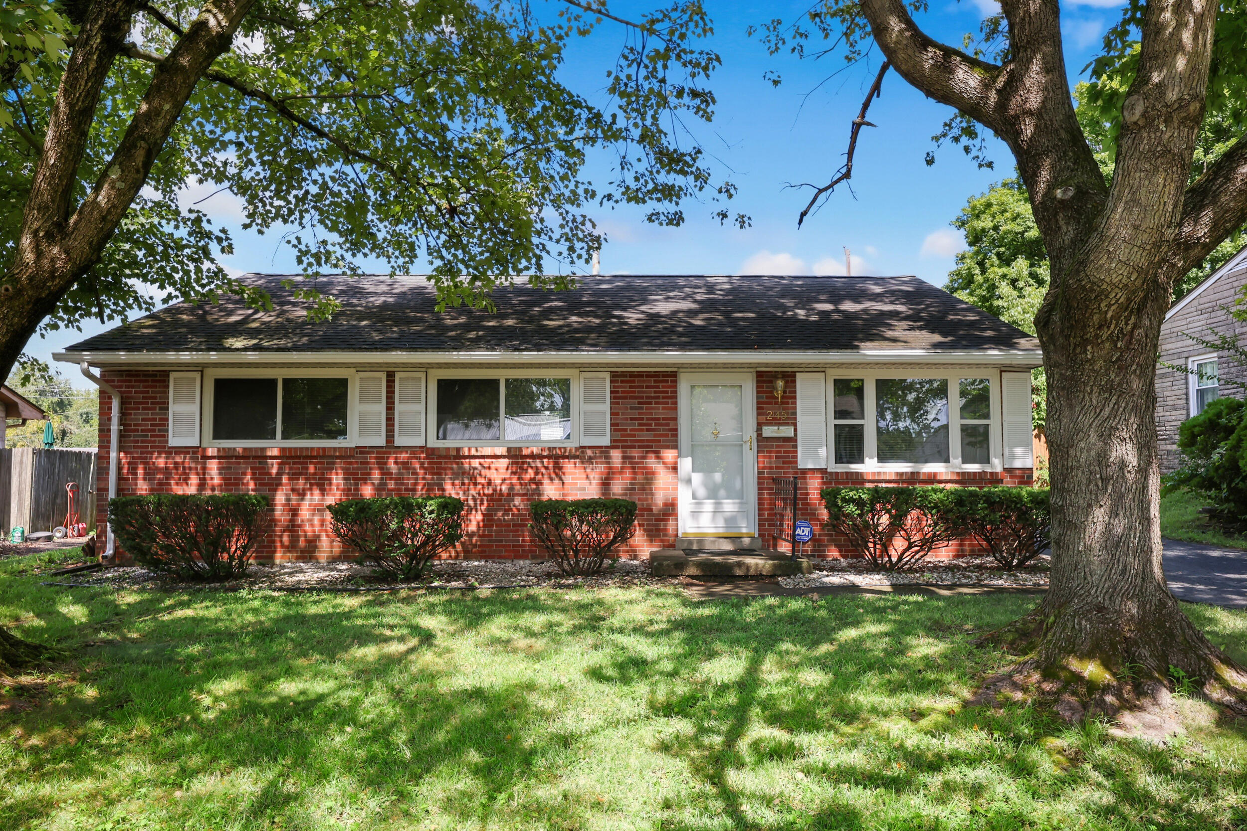 245 Vanderbilt Drive Property Photo 1