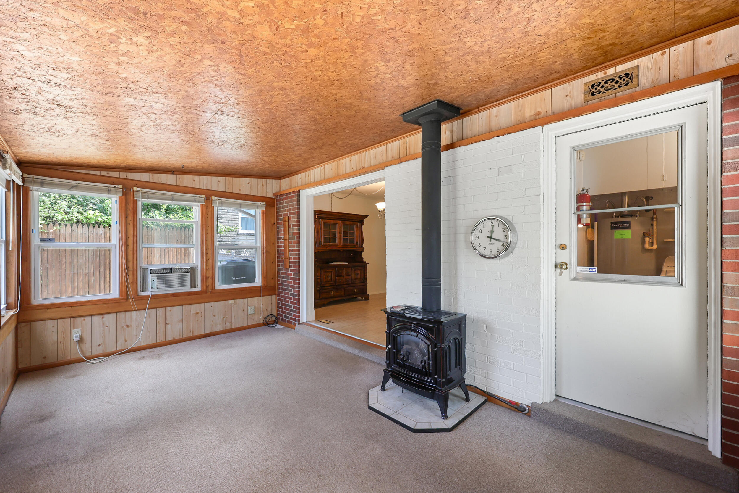 245 Vanderbilt Drive Property Photo 22