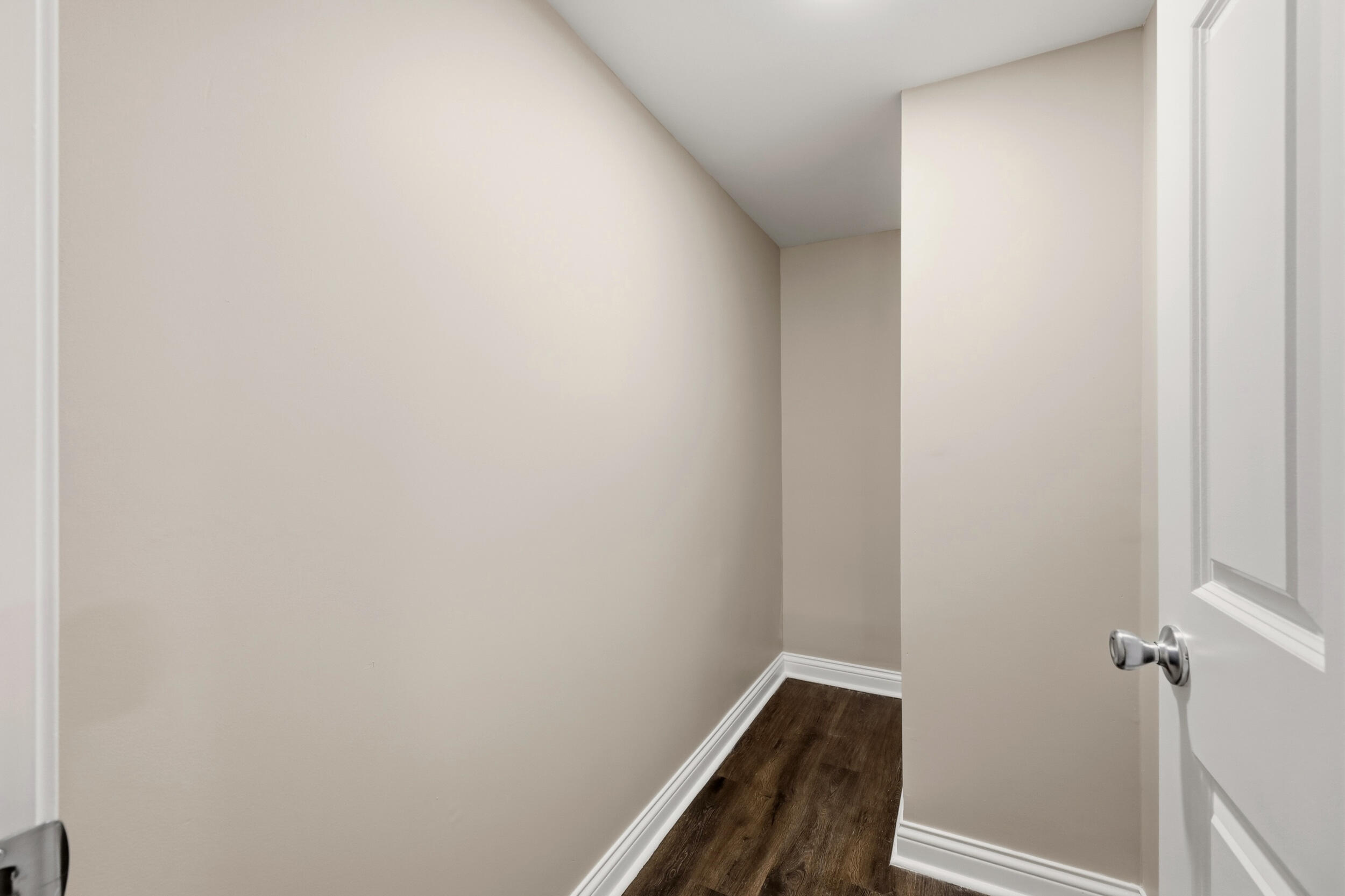 423 Roosevelt Boulevard Property Photo 17