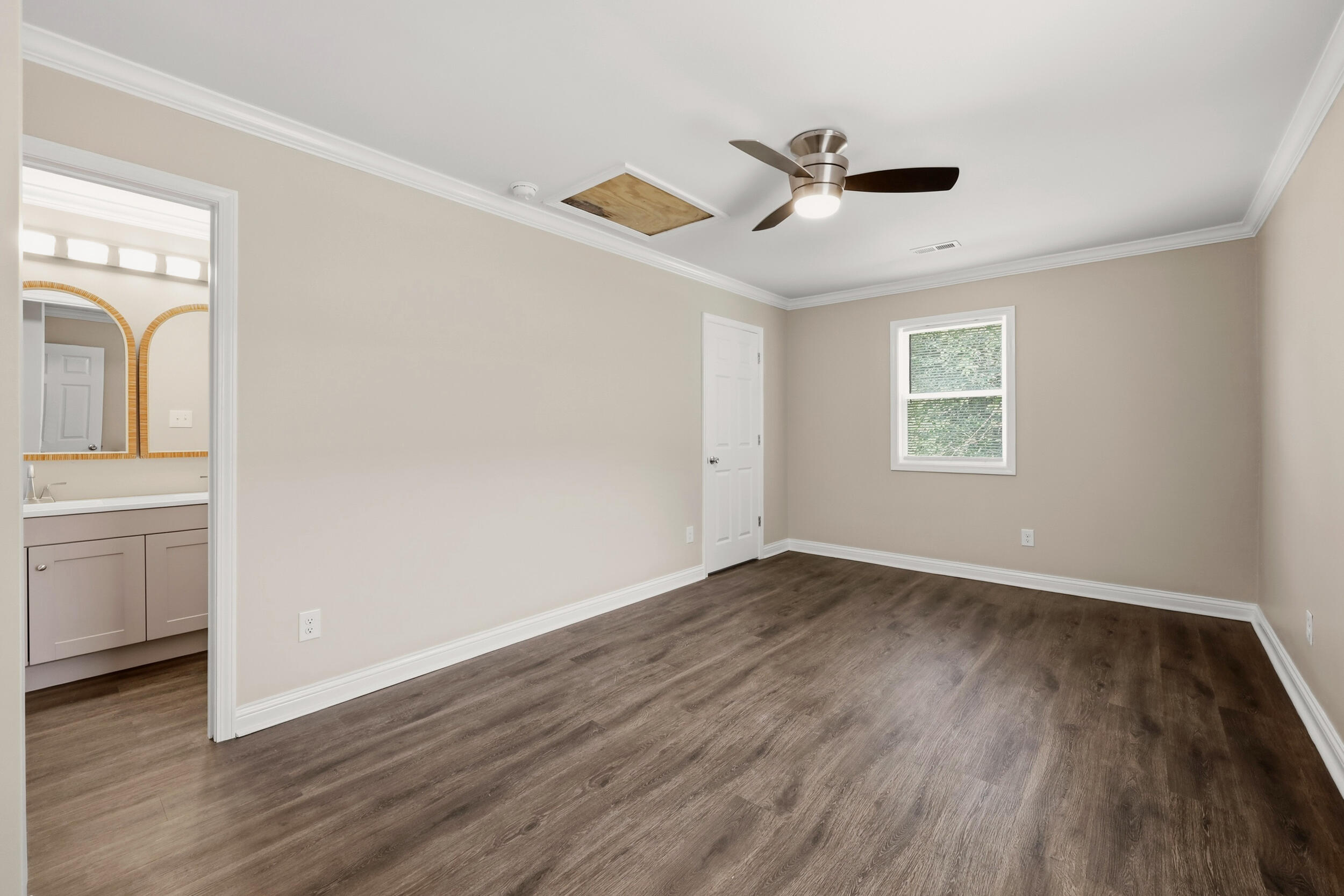 423 Roosevelt Boulevard Property Photo 23