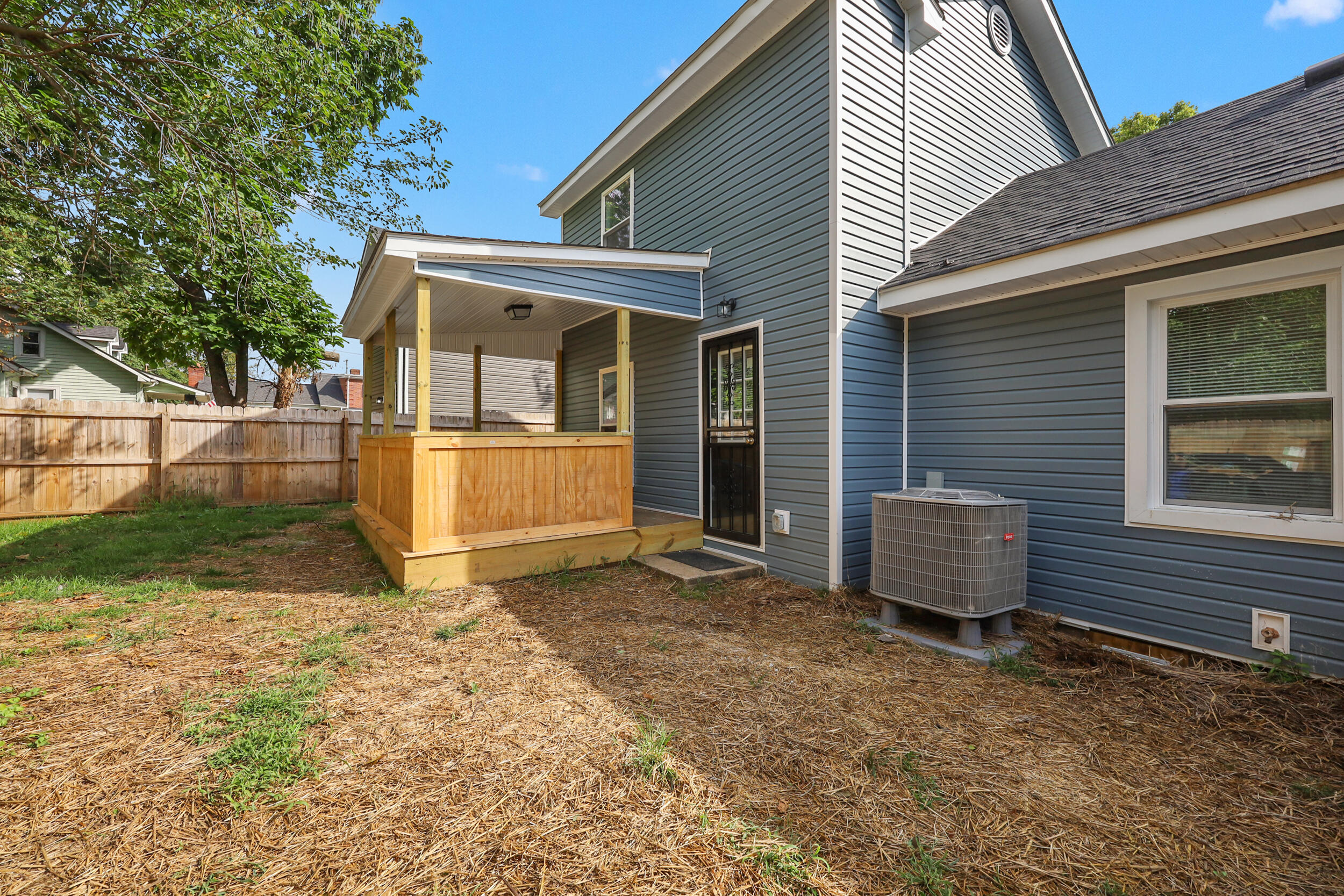 423 Roosevelt Boulevard Property Photo 29