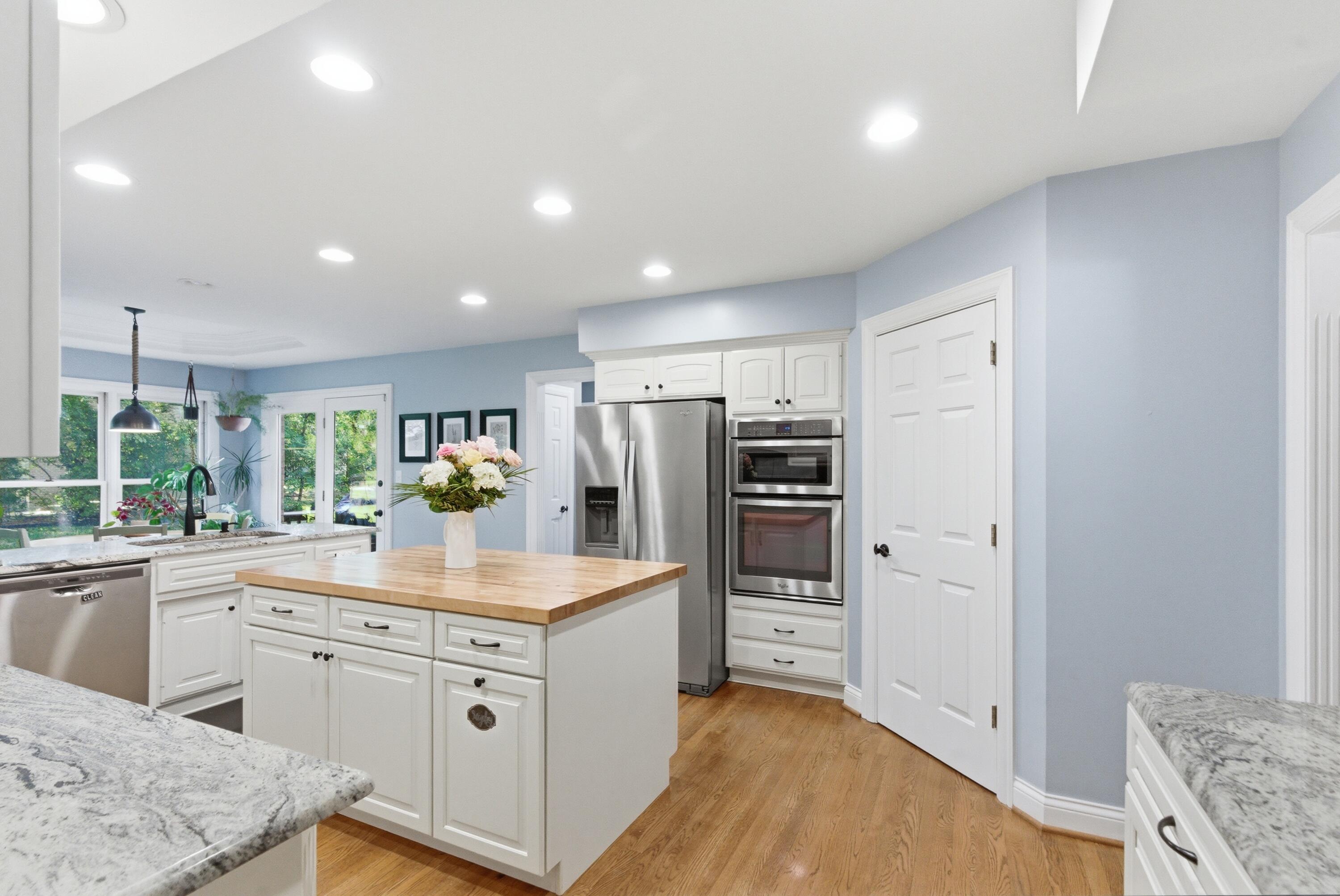 4132 John Alden Lane Property Photo 15
