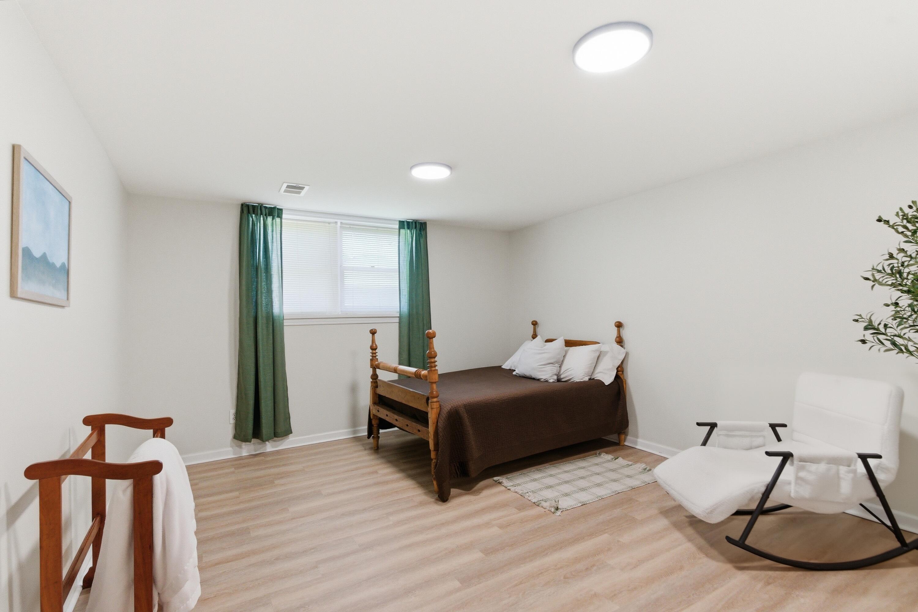 4132 John Alden Lane Property Photo 43