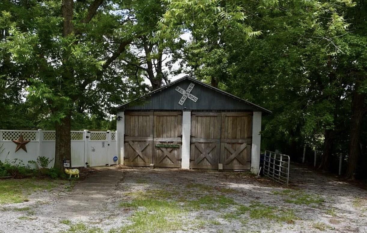 274 Brayboy Hadley Property Photo 17