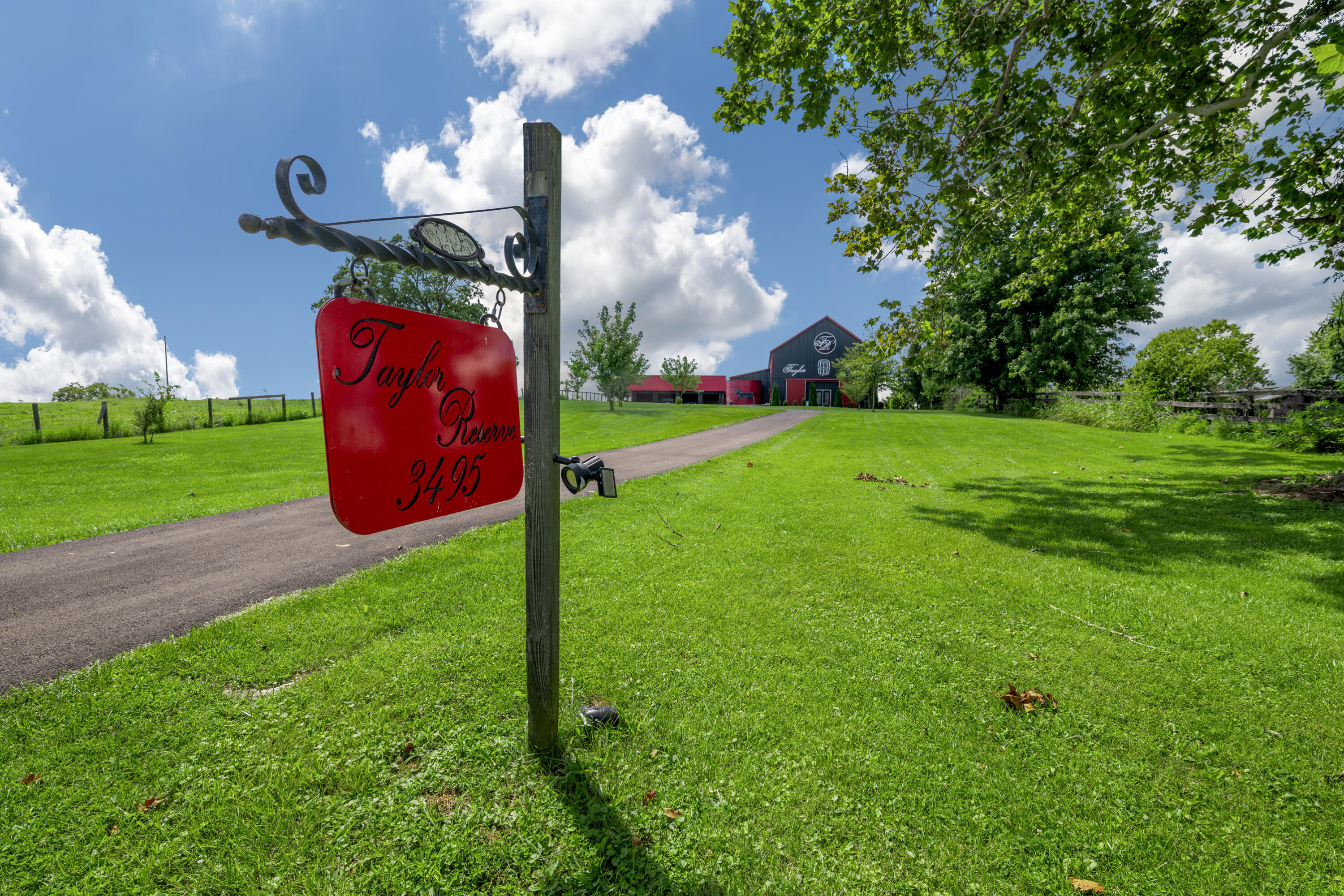 3495 Ky-32 Property Photo 2
