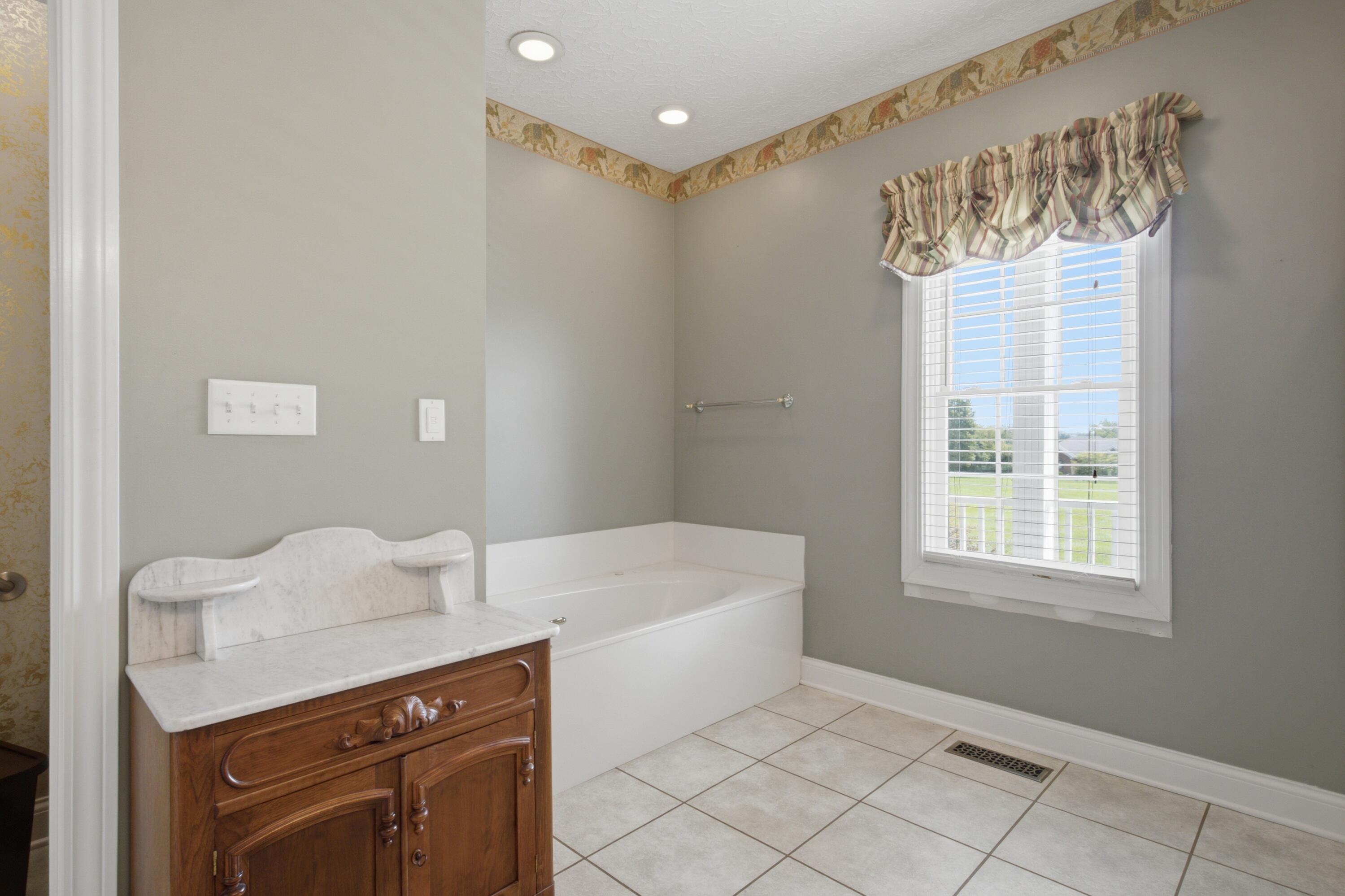 119 Seahawk Trail Property Photo 28