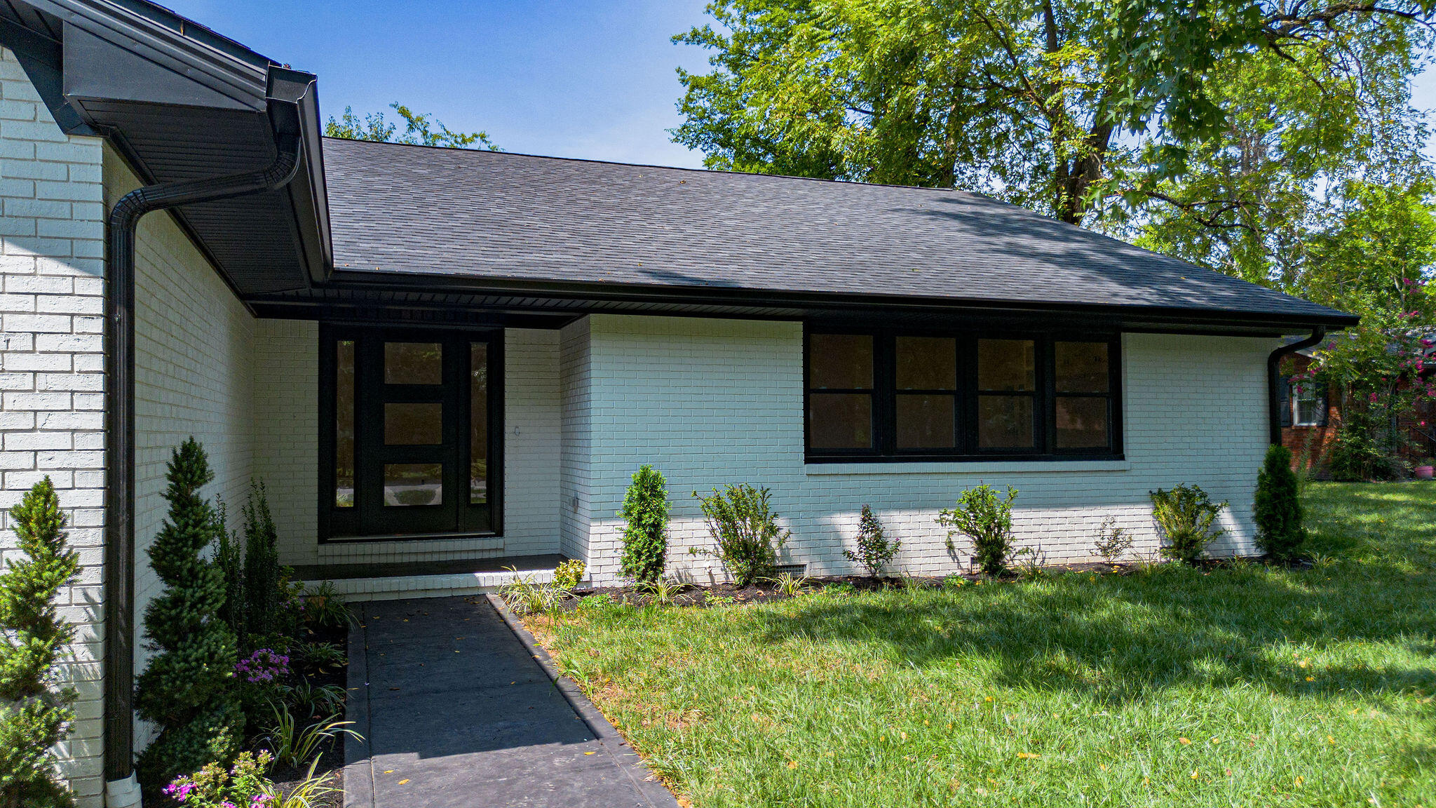 127 Audubon Drive Property Photo 4