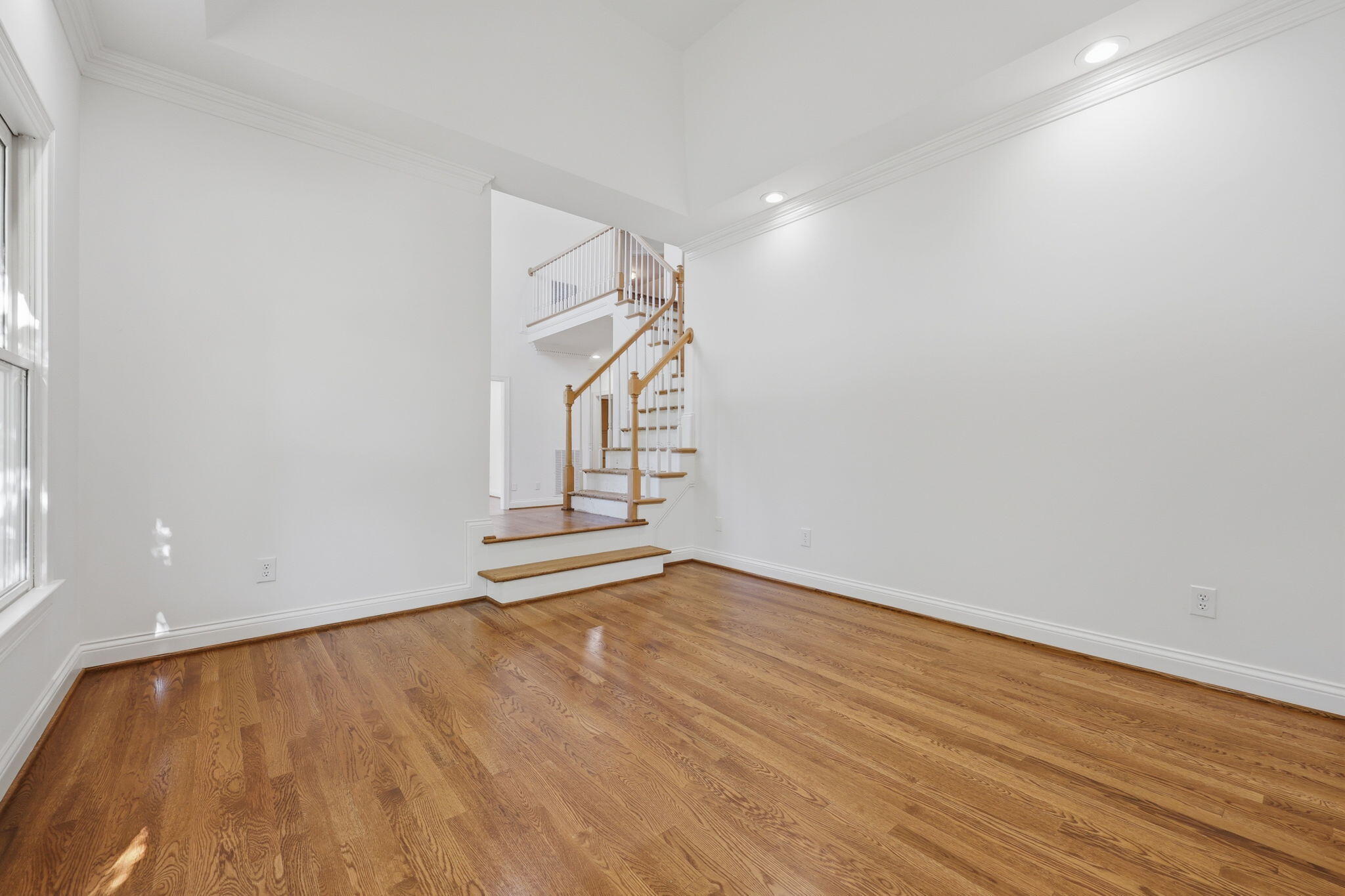 4044 Peppertree Drive Property Photo 8