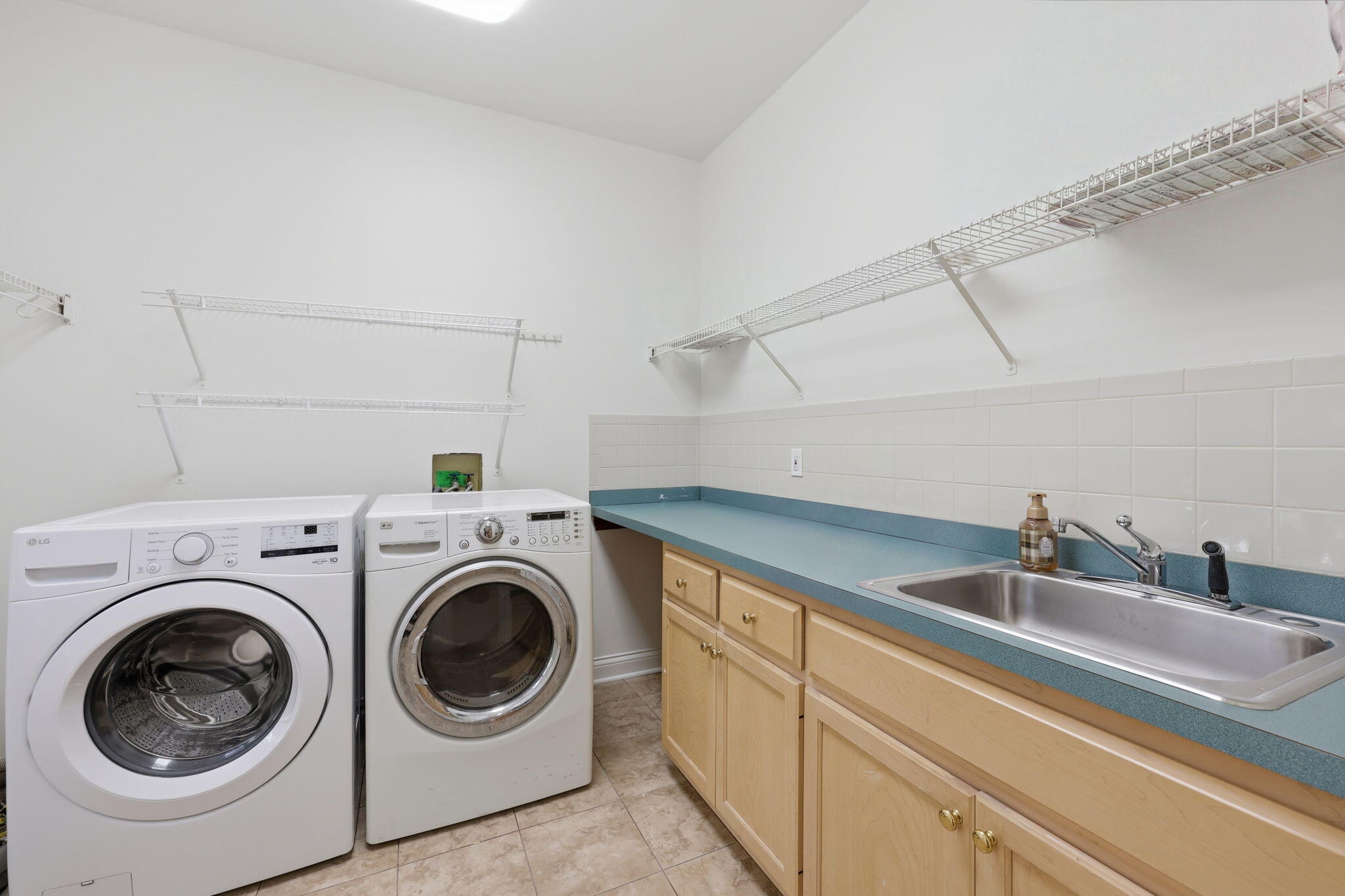 4044 Peppertree Drive Property Photo 20