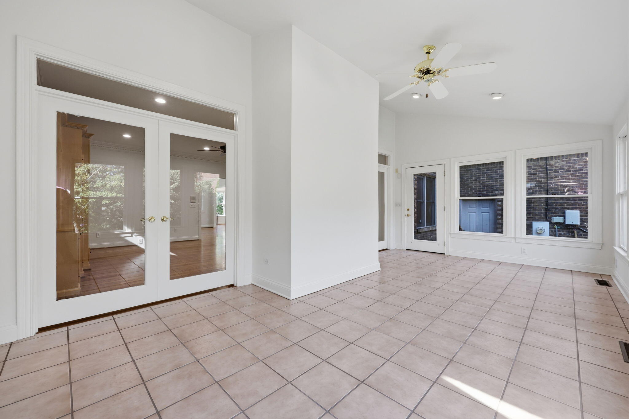 4044 Peppertree Drive Property Photo 38