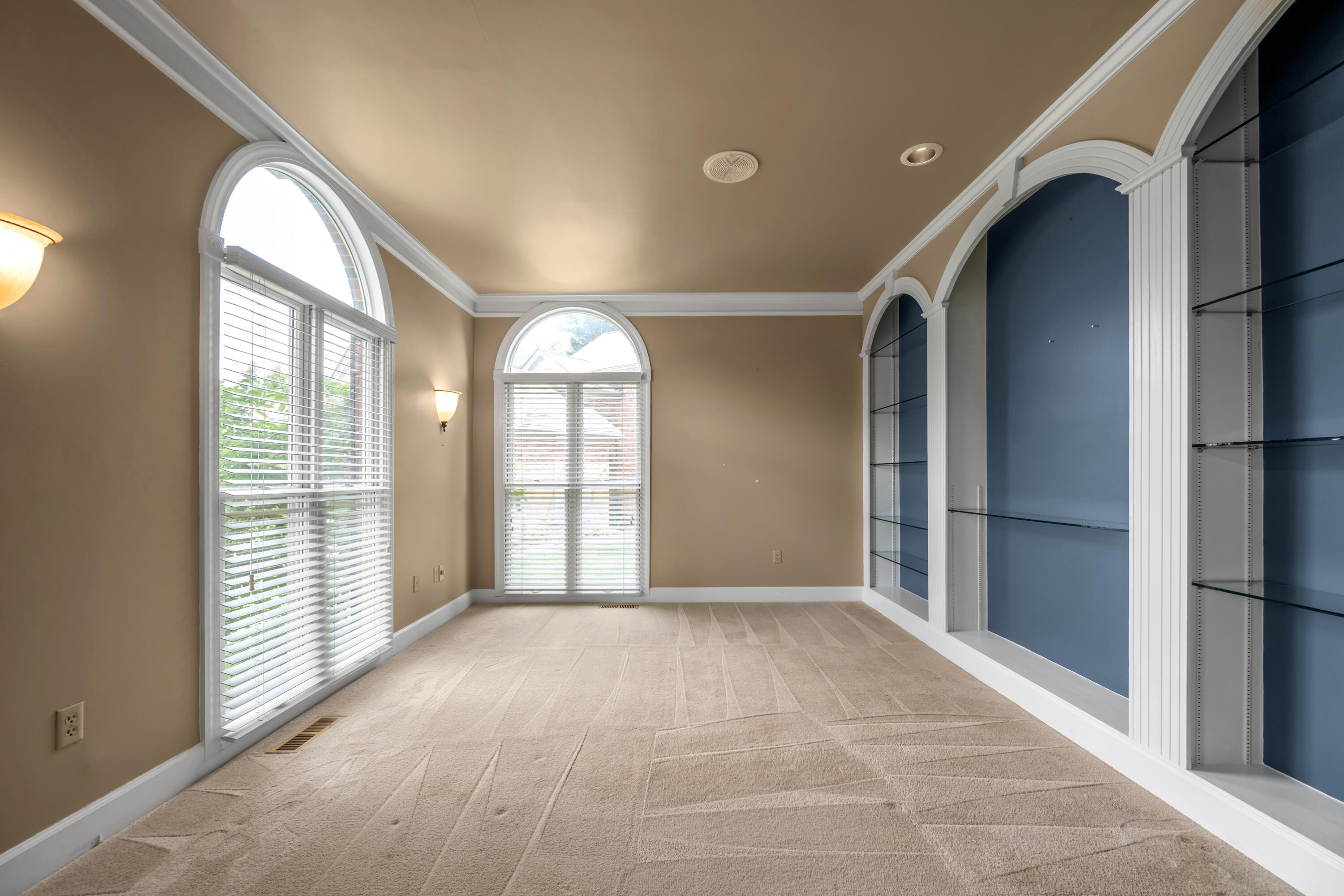 1435 Sugar Maple Lane Property Photo 8