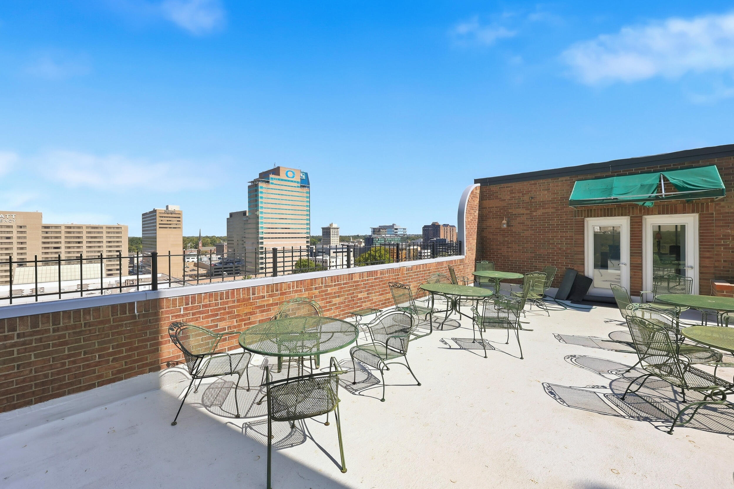 355 S Broadway 303 Property Photo 36