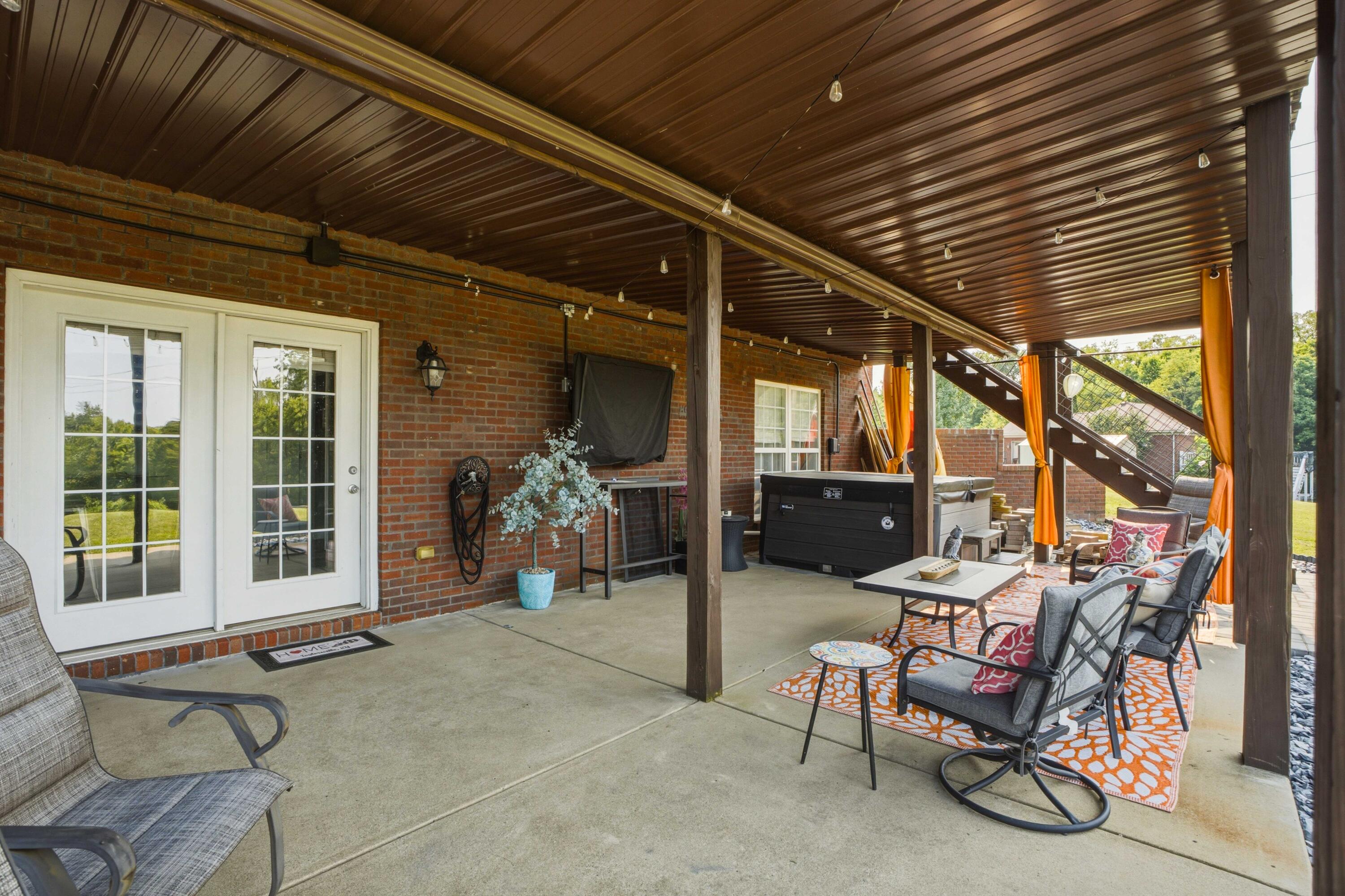 685 Lincoln Trace Property Photo 60