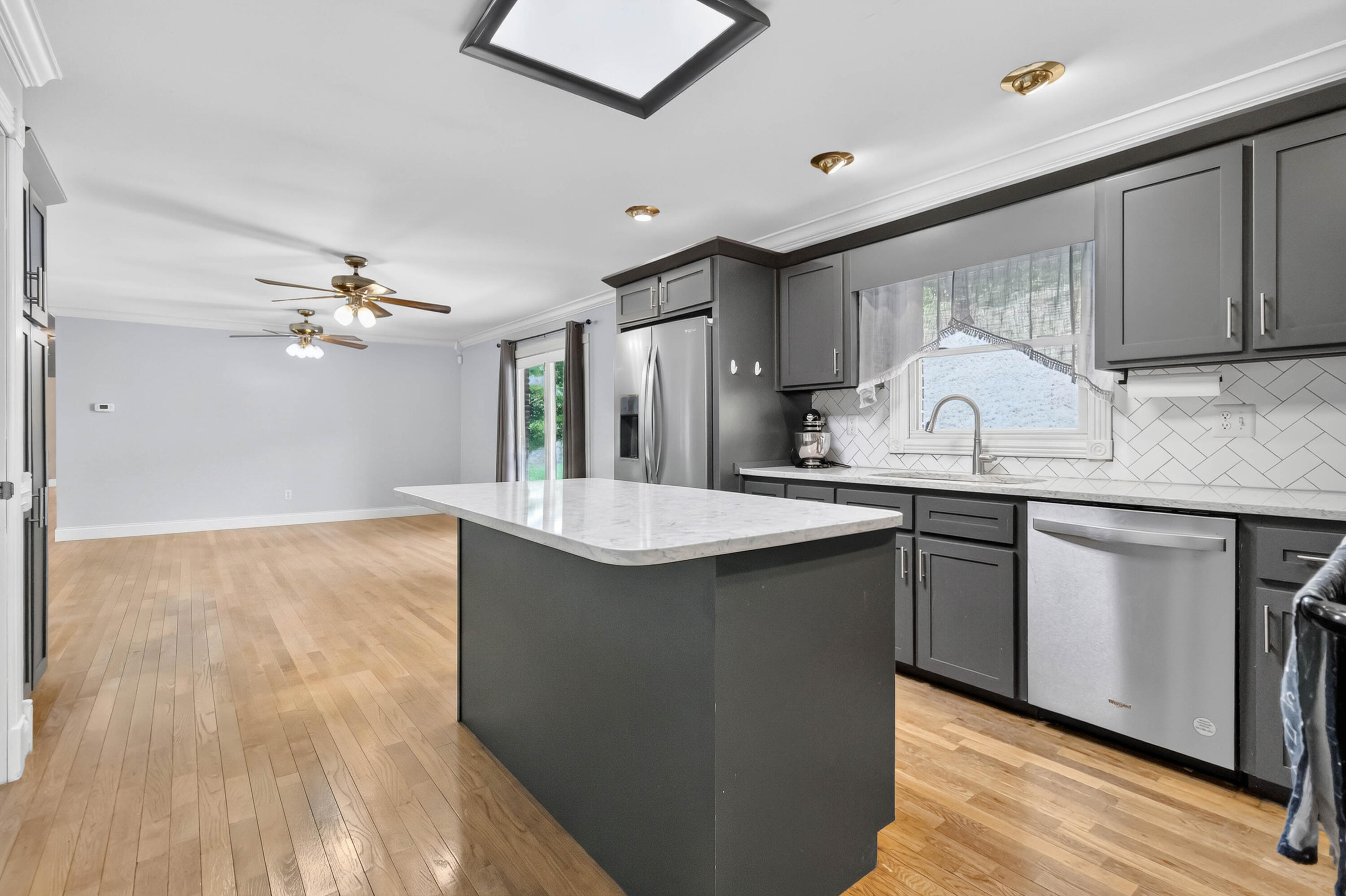 332 Autumn Woods Loop Property Photo 9