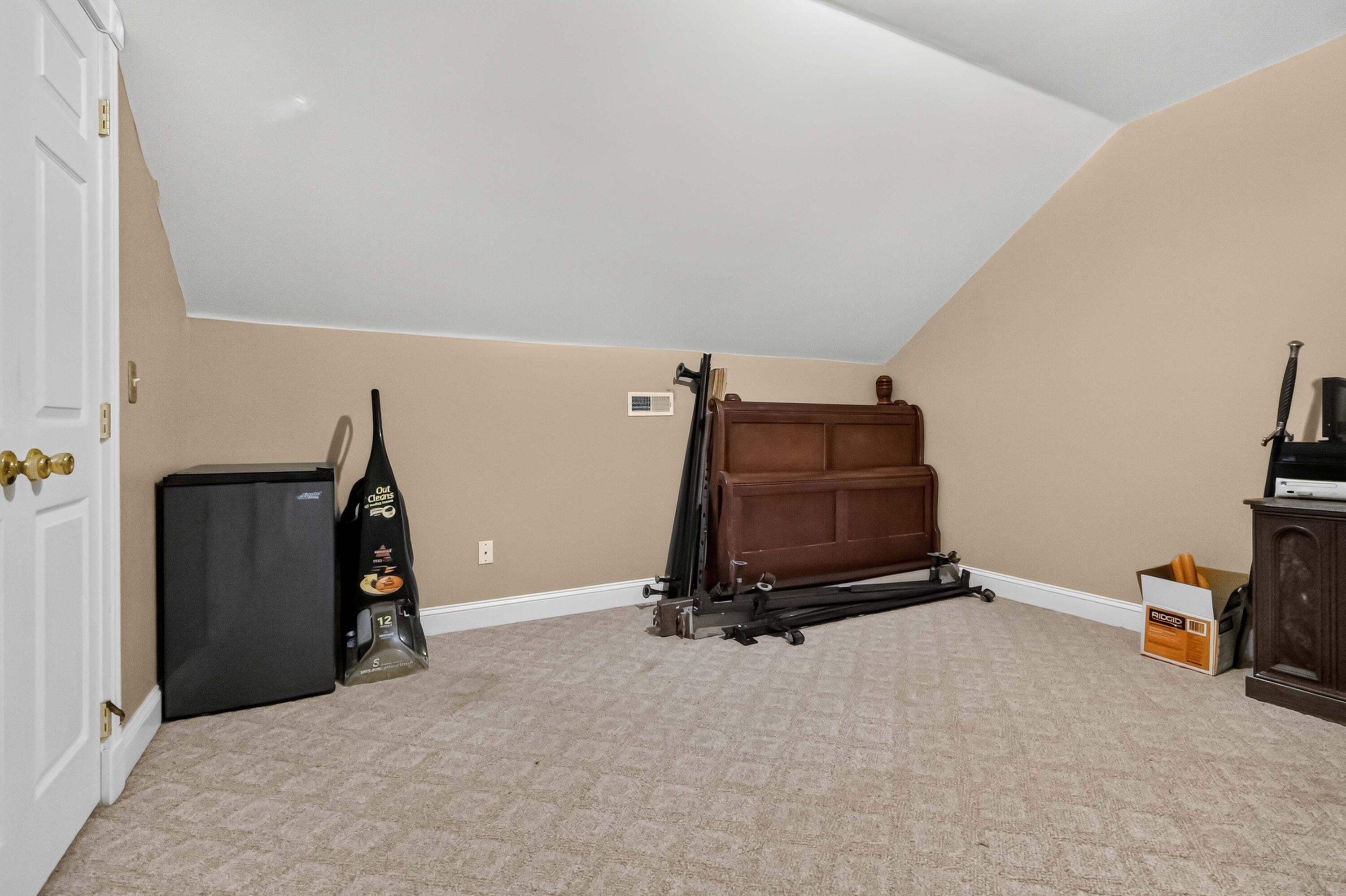 332 Autumn Woods Loop Property Photo 43