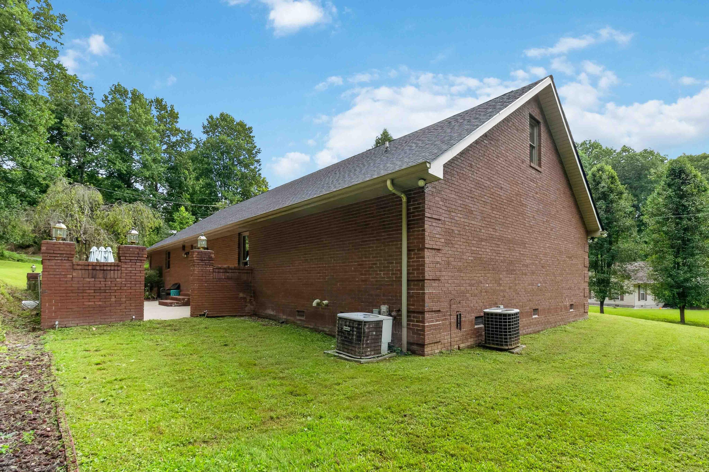 332 Autumn Woods Loop Property Photo 57