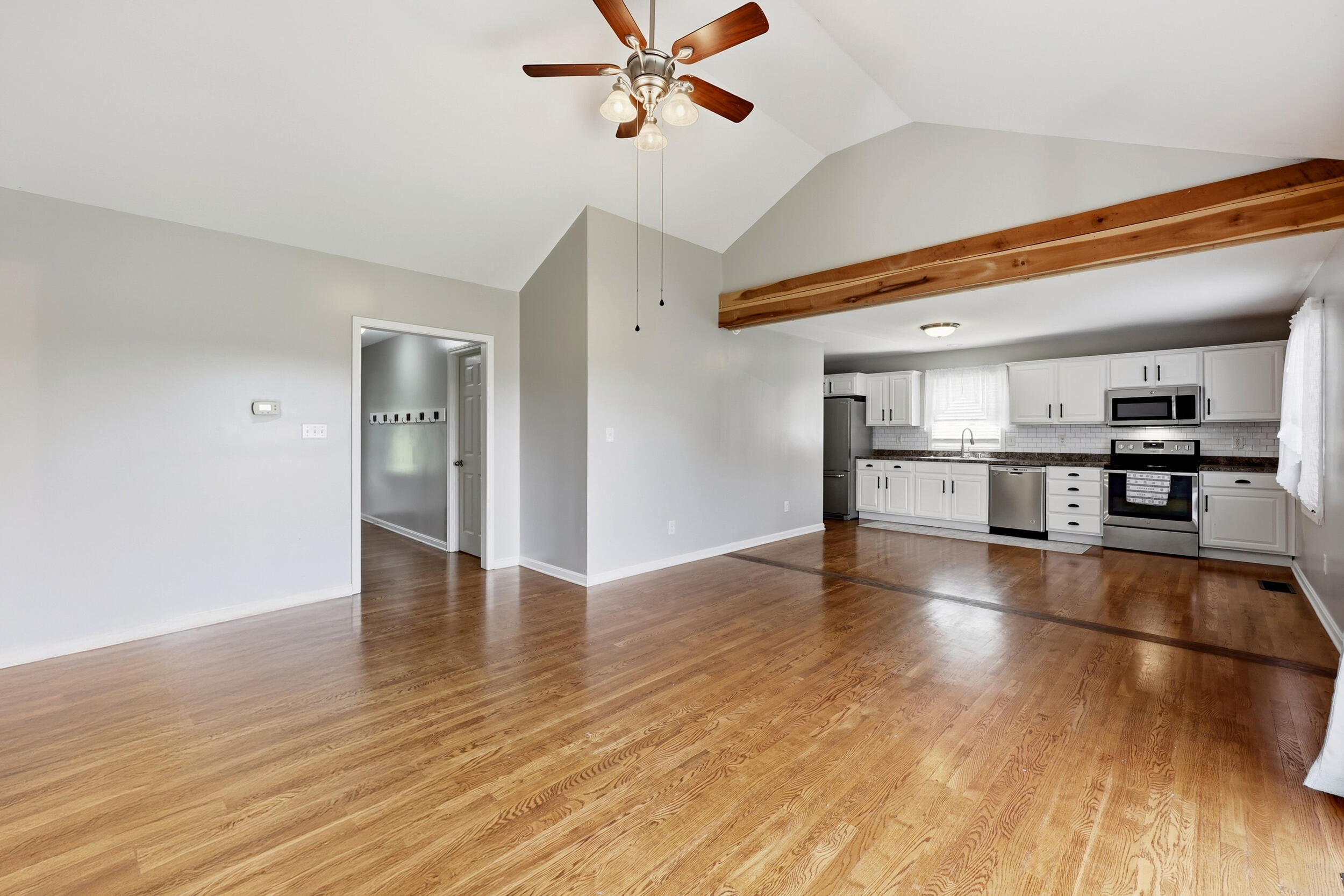 31 Chandler Way Property Photo 9