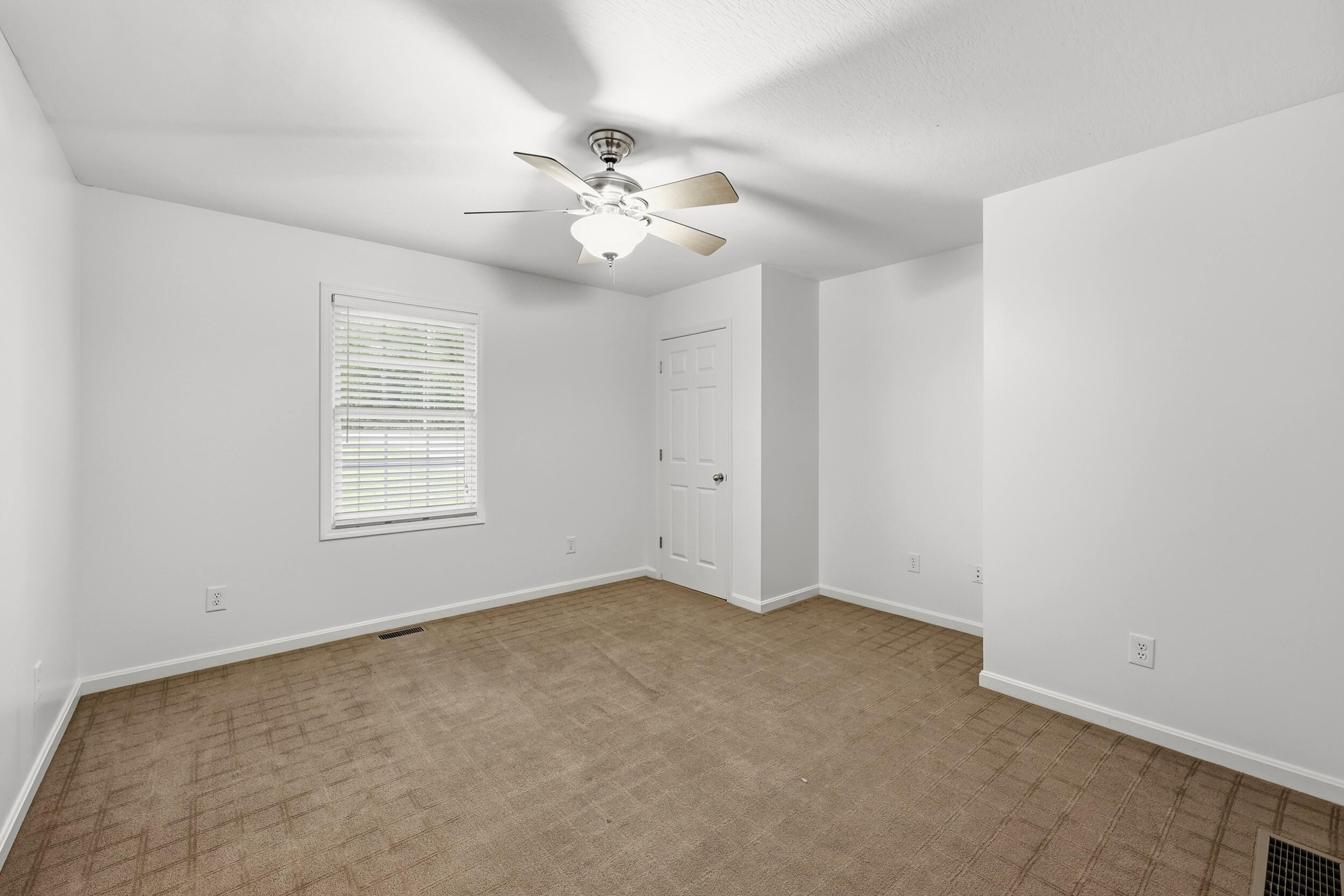 31 Chandler Way Property Photo 25